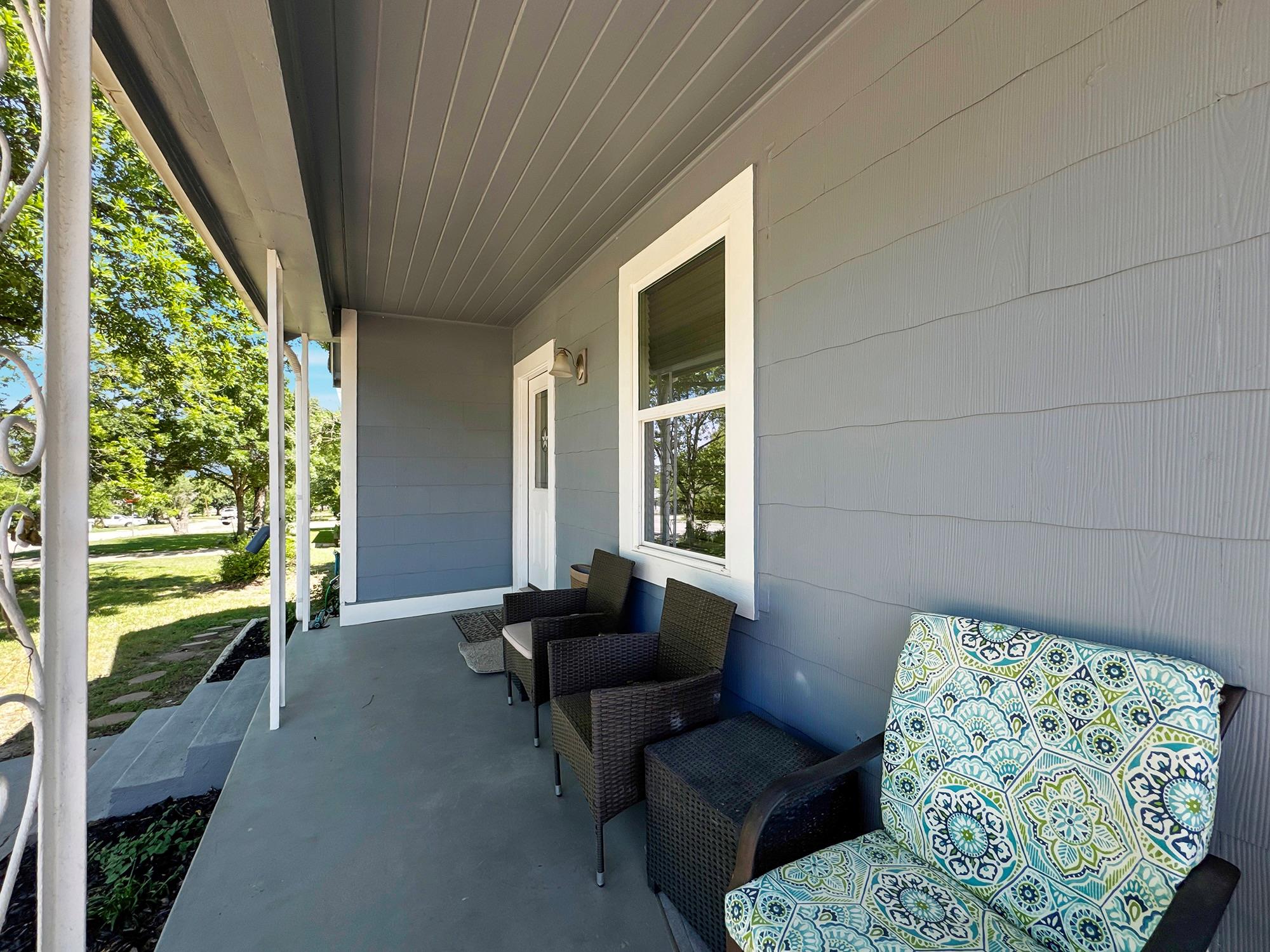 103 E Hoopes Ave, Pflugerville, TX 78660