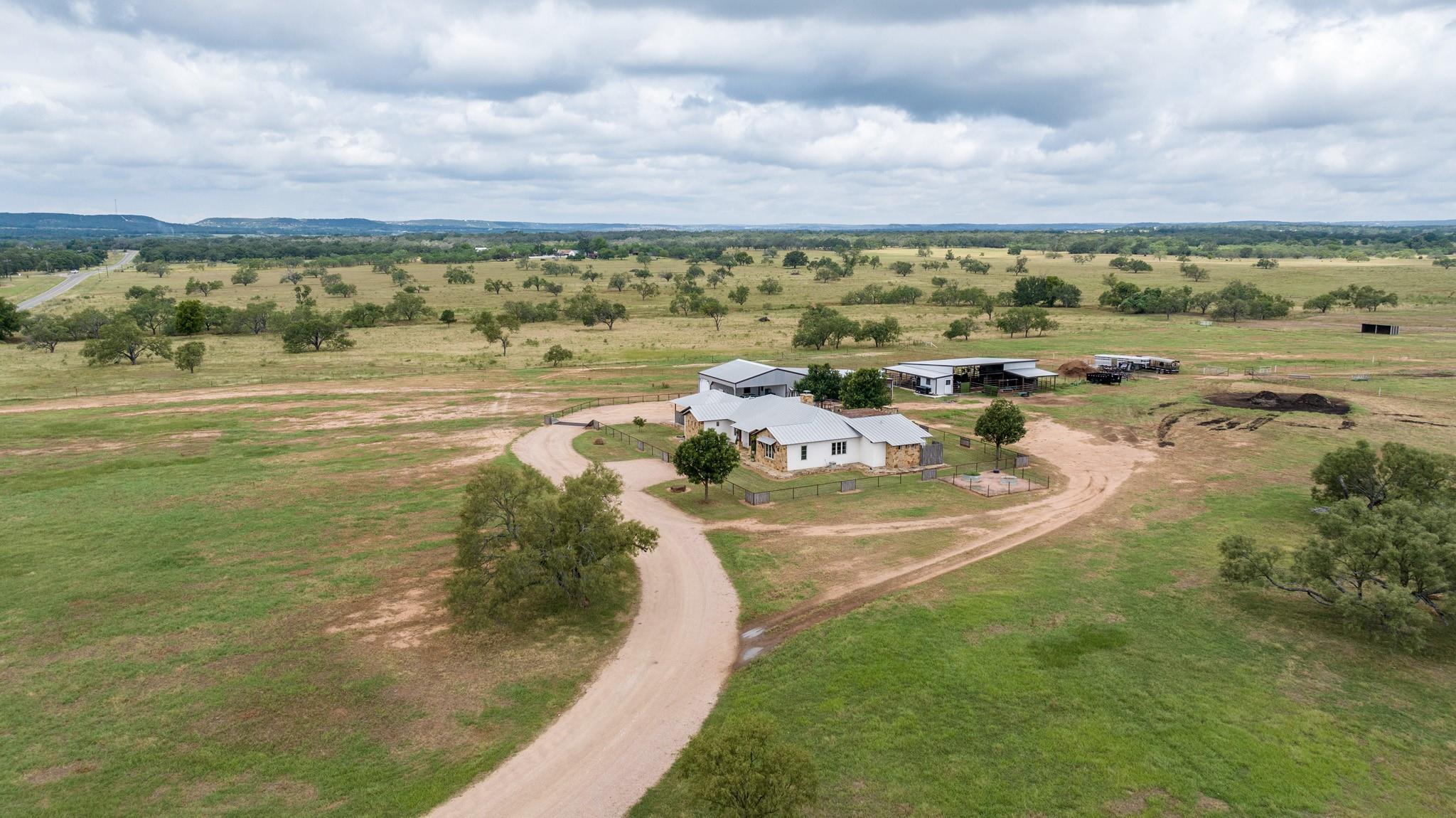 5686 Ranch Road 1631 Rd, Fredericksburg, TX 78624