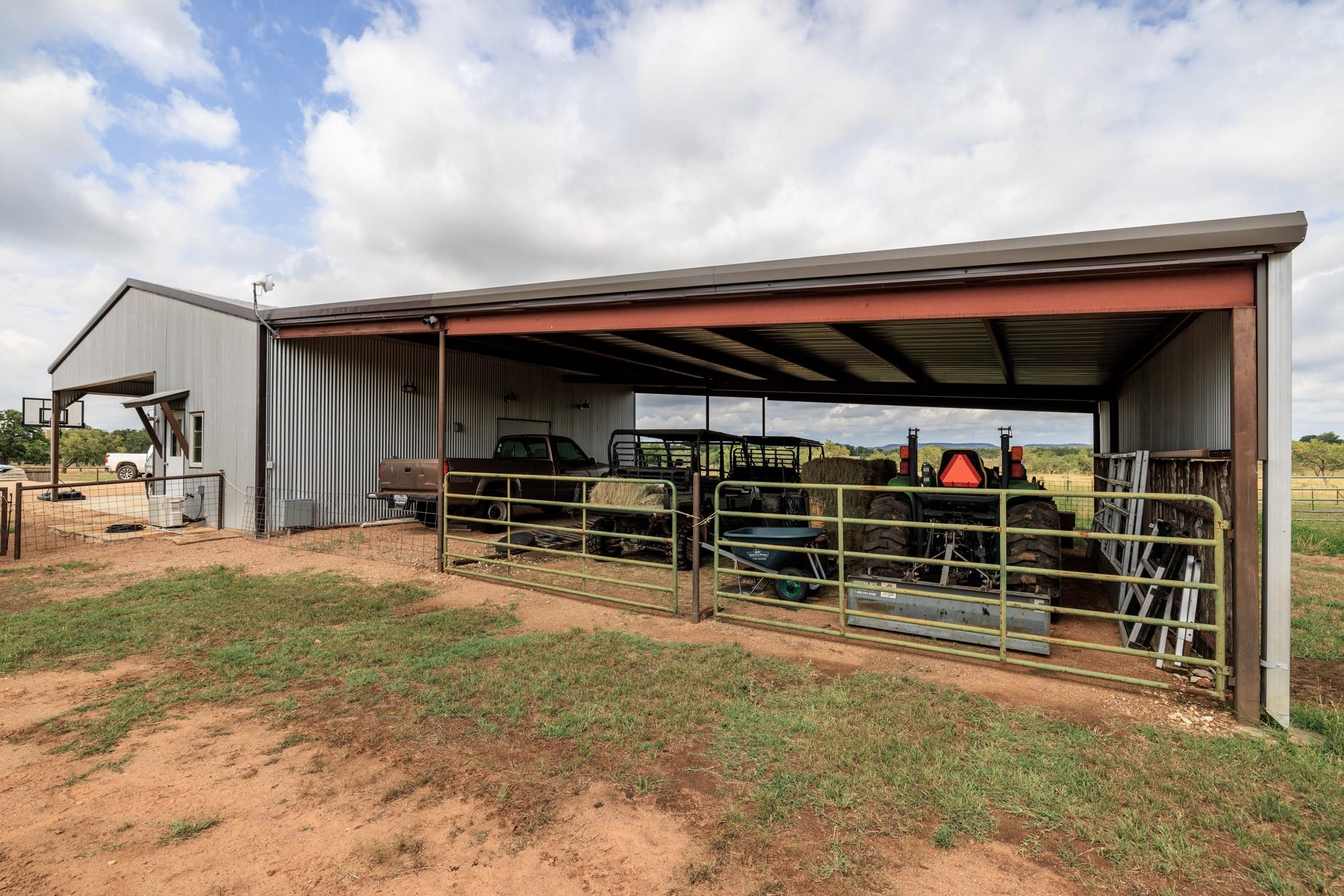 5686 Ranch Road 1631 Rd, Fredericksburg, TX 78624