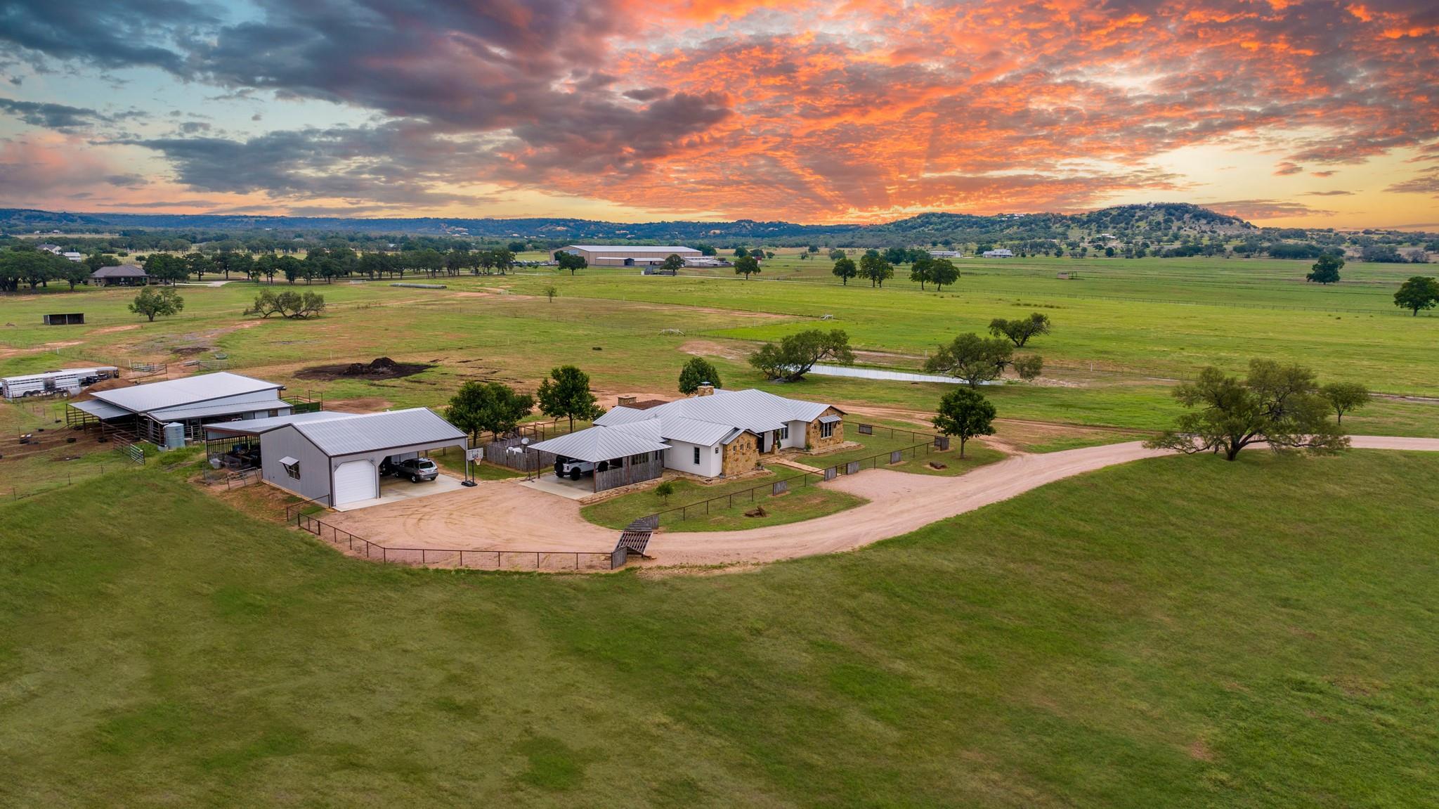 5686 Ranch Road 1631 Rd, Fredericksburg, TX 78624