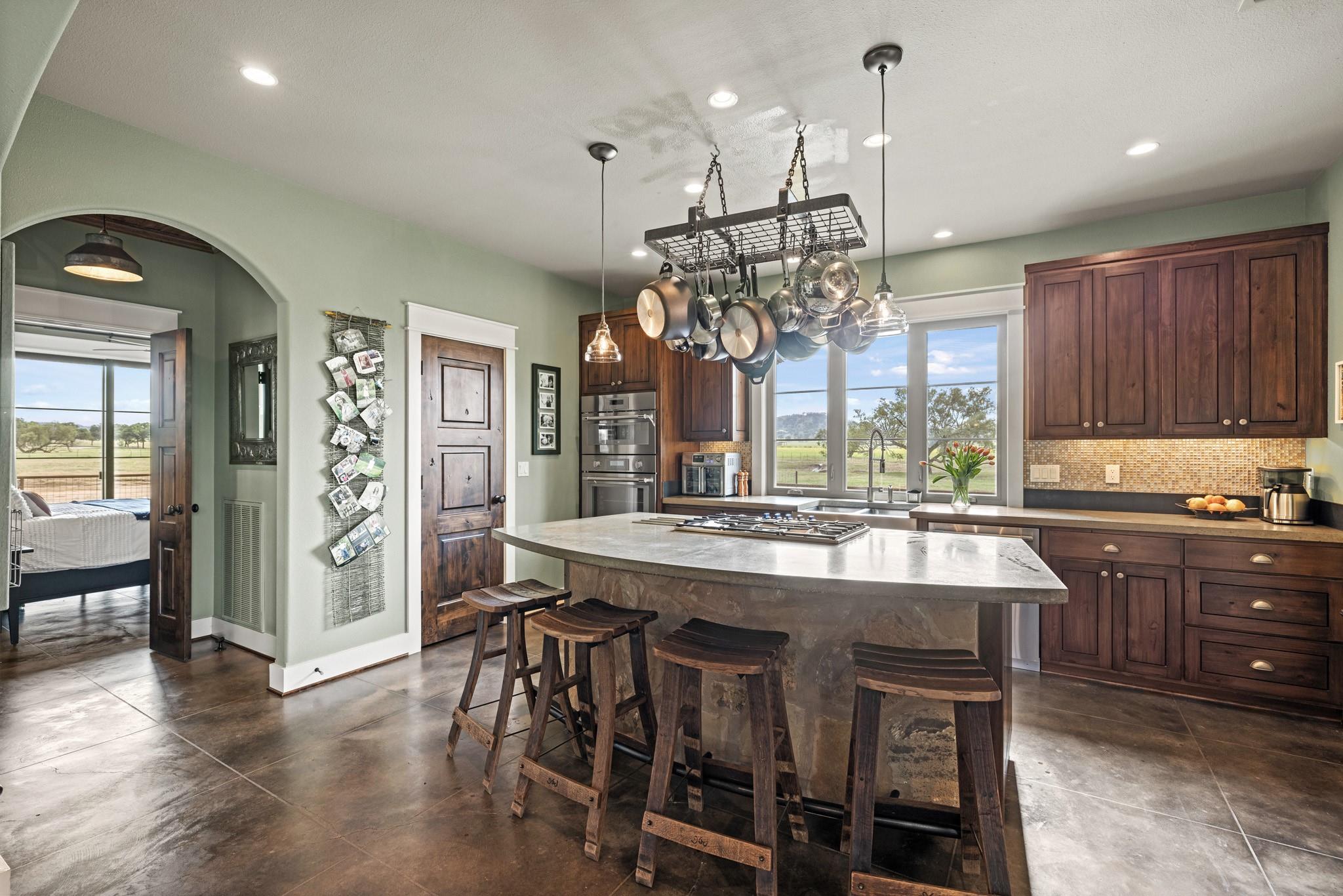 5686 Ranch Road 1631 Rd, Fredericksburg, TX 78624