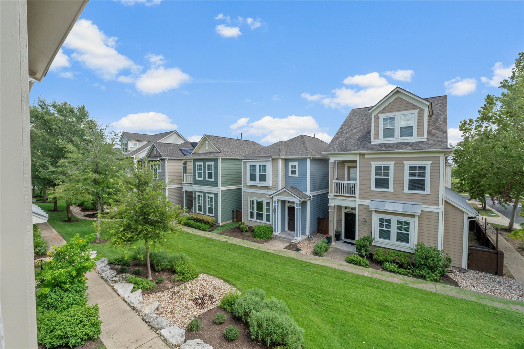 3900 Threadgill St # 16, Austin, TX 78723