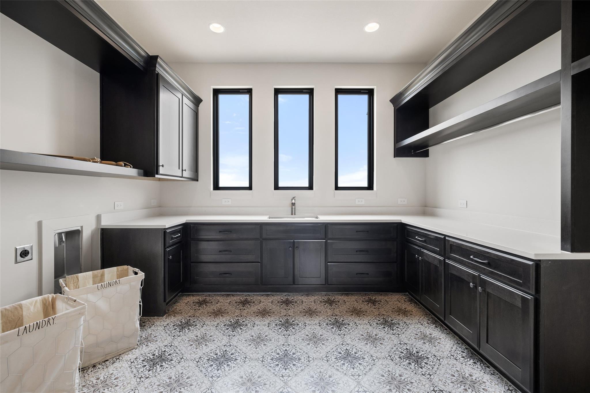 16114 COOL BREEZE Cv, Austin, TX 78738