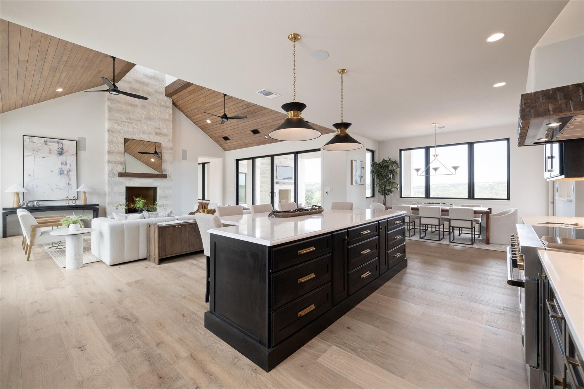 16114 COOL BREEZE Cv, Austin, TX 78738