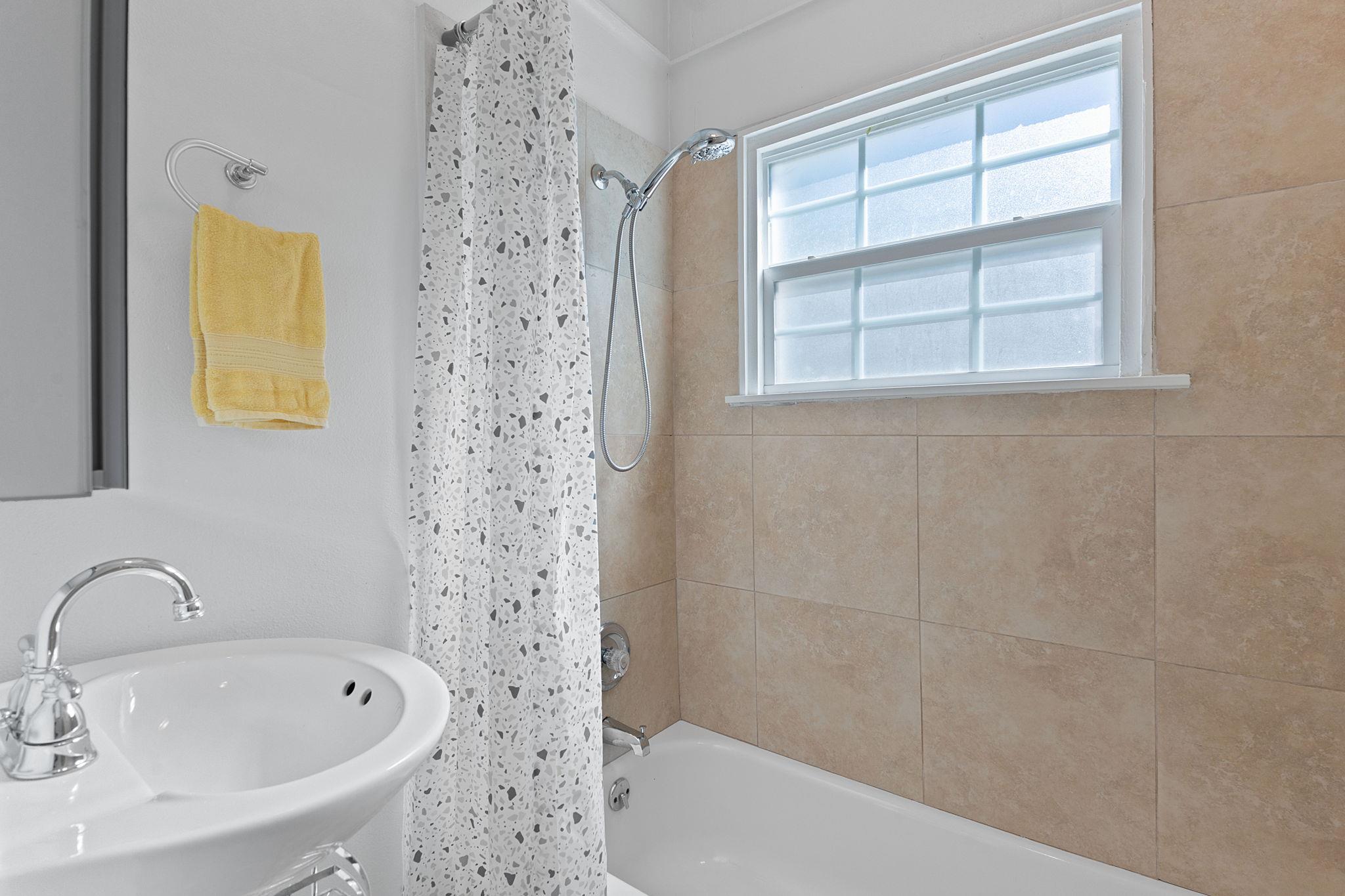 4611 Rosedale Ave, Austin, TX 78756