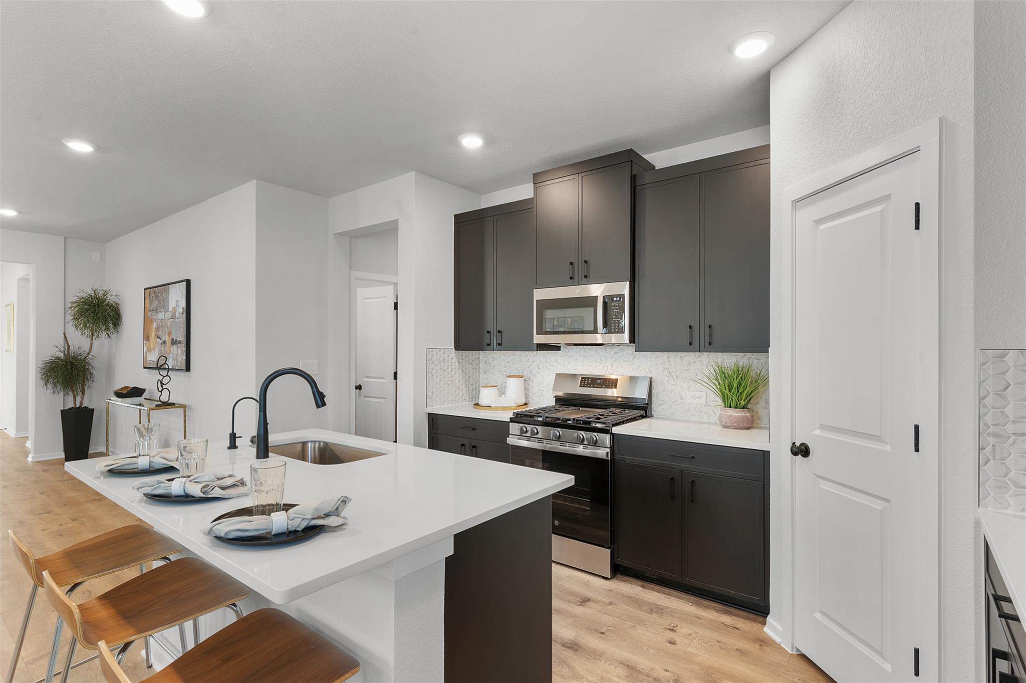 101 Coyote Willow Way, Georgetown, TX 78633