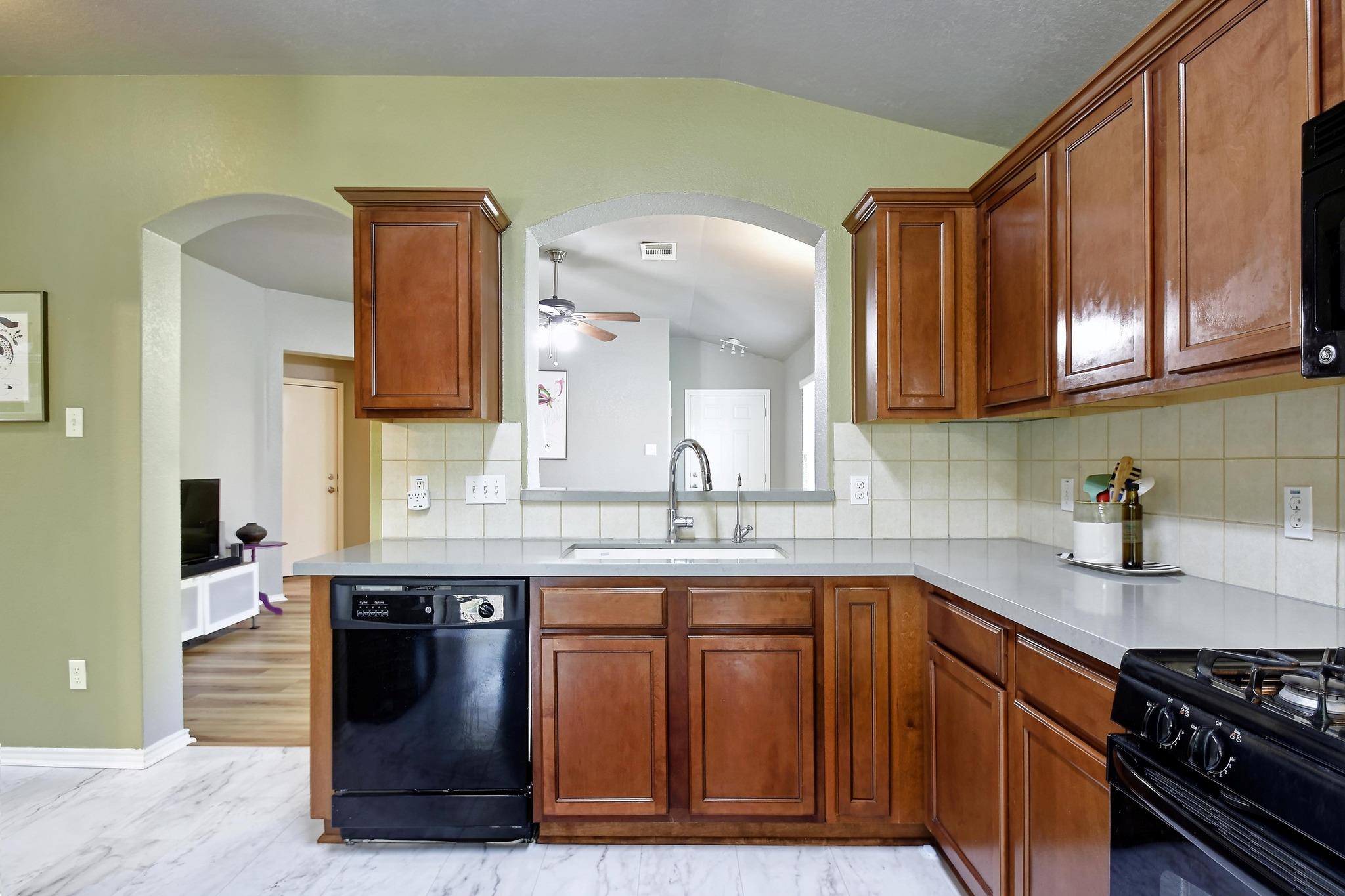 106 Wild Plum, San Marcos, TX 78666