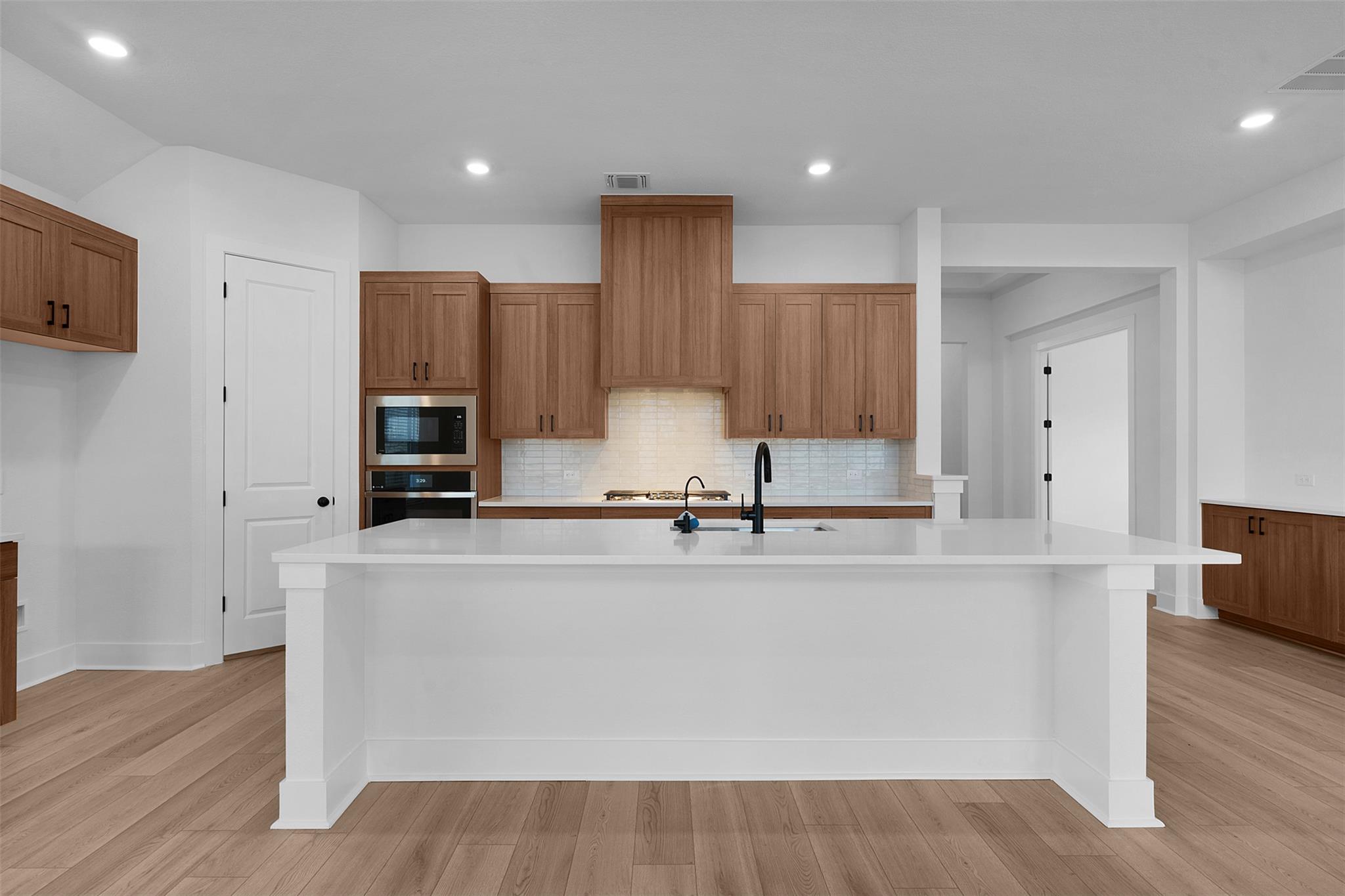 305 Oak Blossom Rd, Liberty Hill, TX 78642