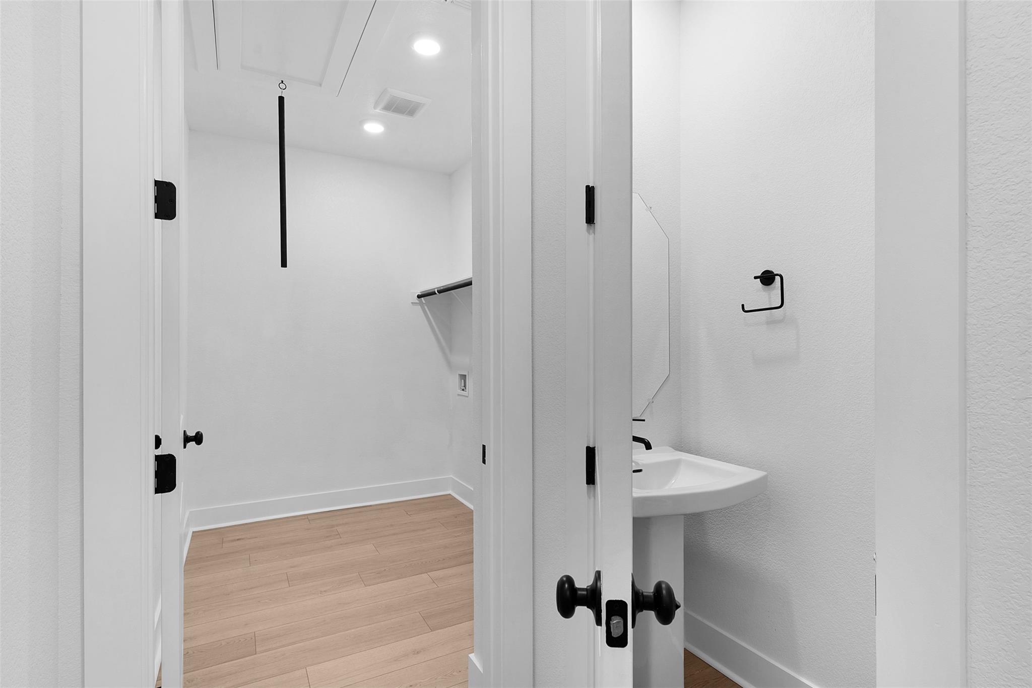 305 Oak Blossom Rd, Liberty Hill, TX 78642