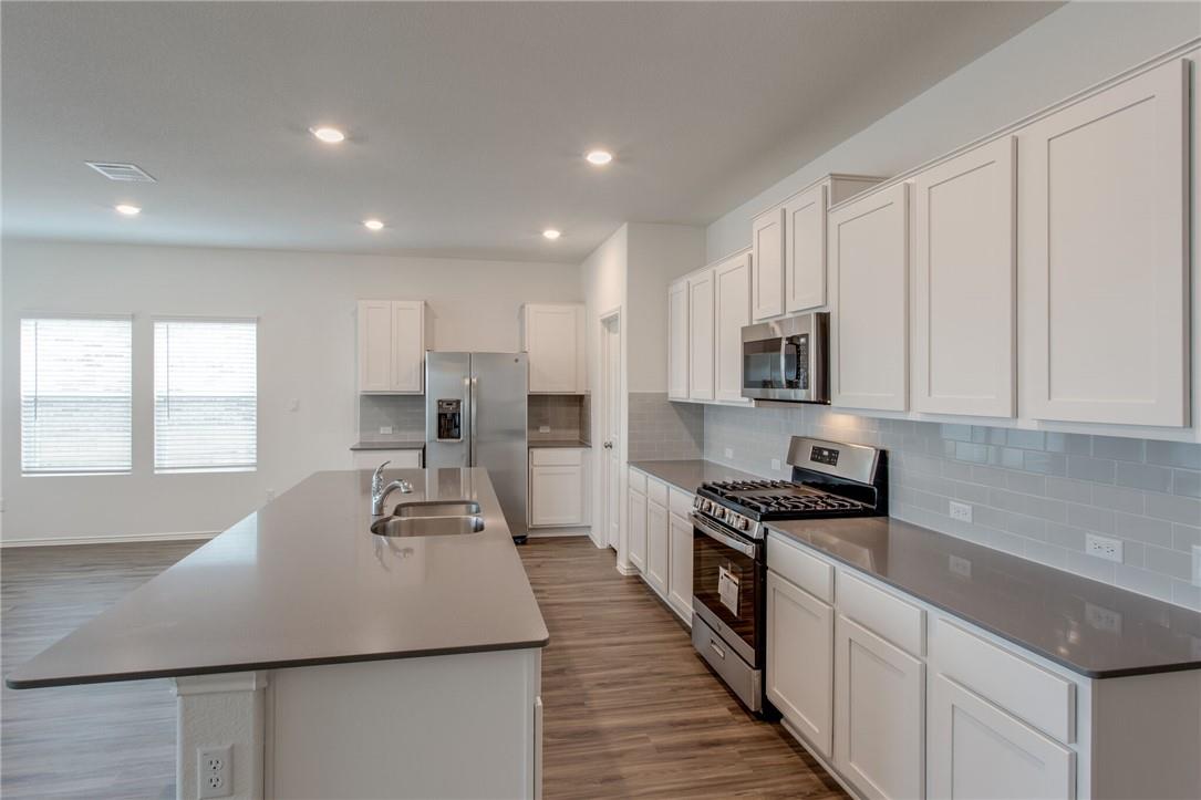 737 Mallow Rd, Leander, TX 78641