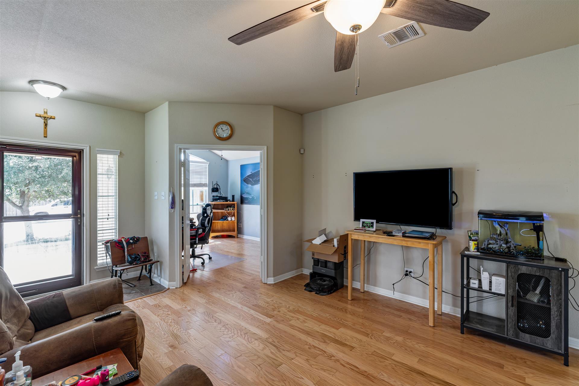 604 Comal Run, Hutto, TX 78634