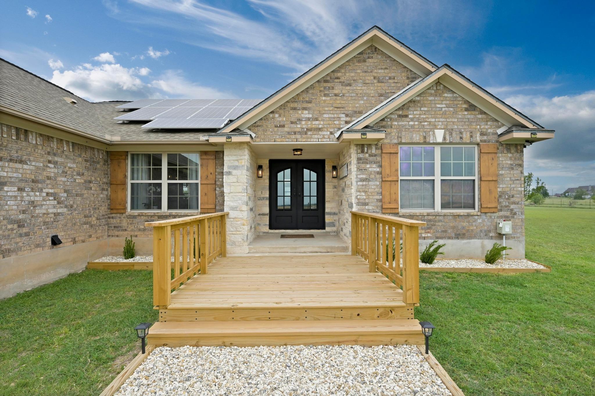 1011 County Road 149, Georgetown, TX 78626