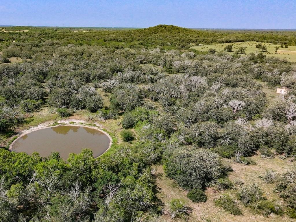 502 Robertson Rd, Smiley, TX 78159