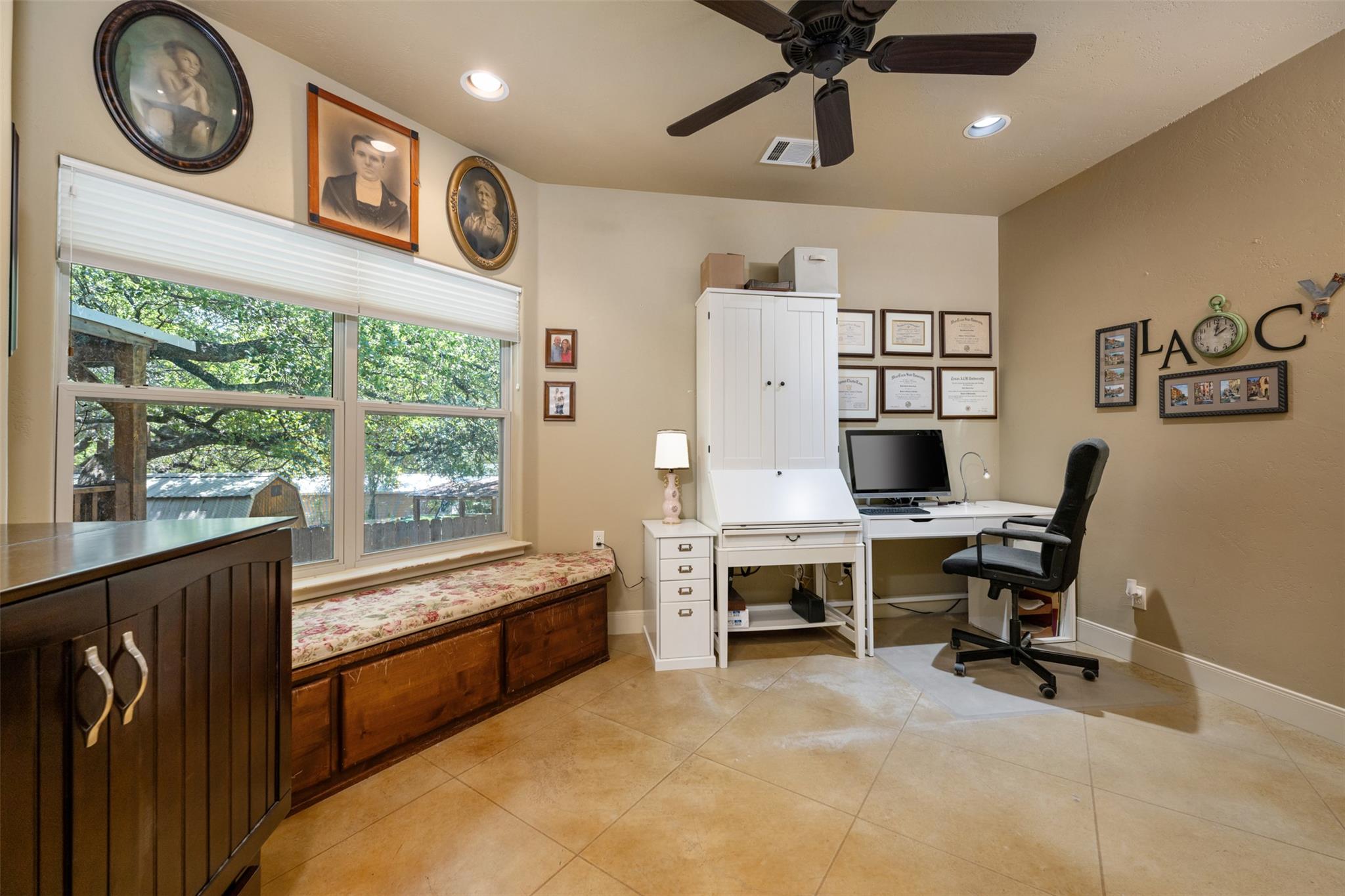 523 County Road 136A, Kingsland, TX 78639