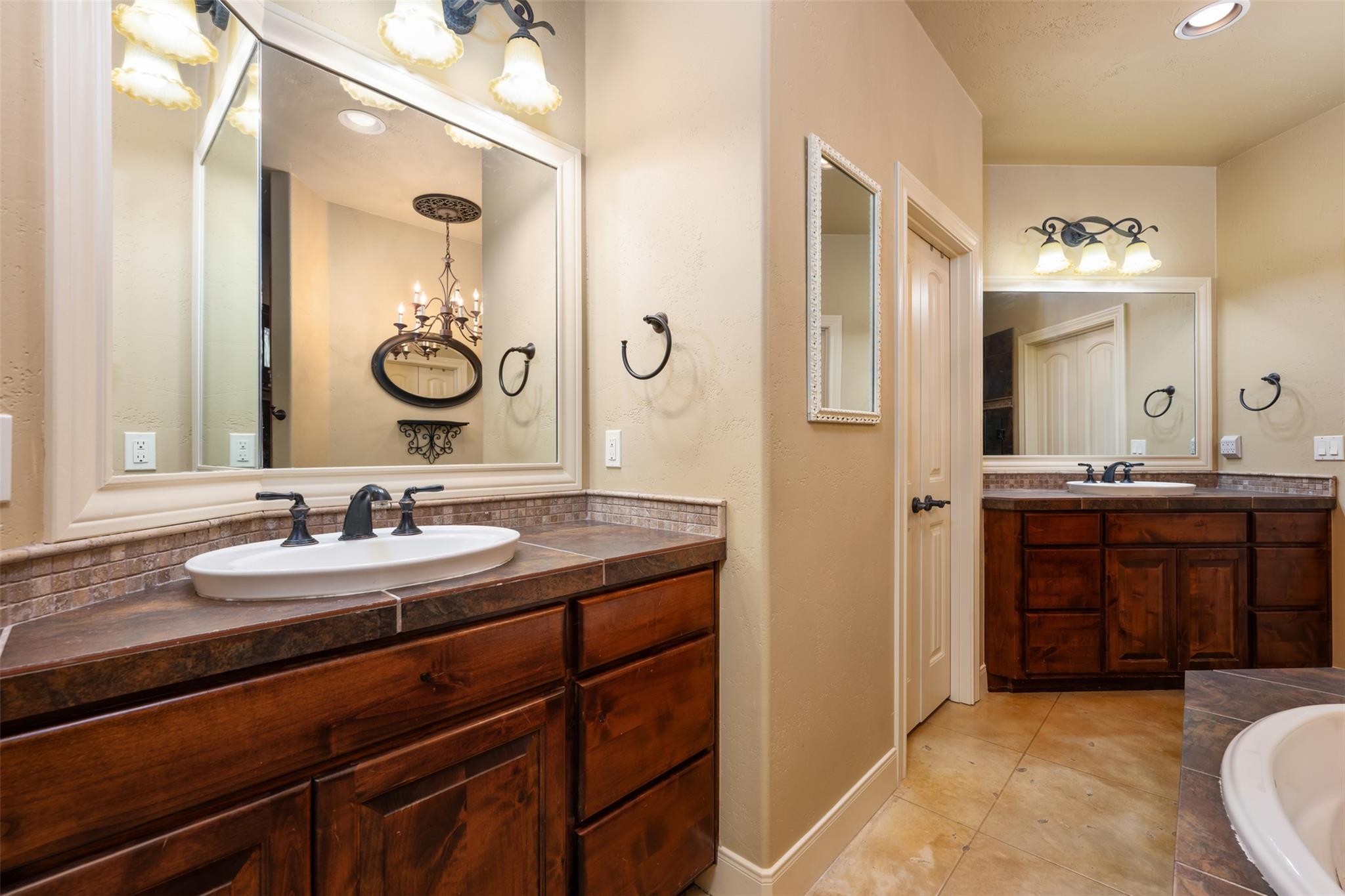 523 County Road 136A, Kingsland, TX 78639