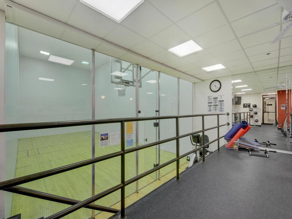 40 N Interstate 35 # 2A2, Austin, TX 78701