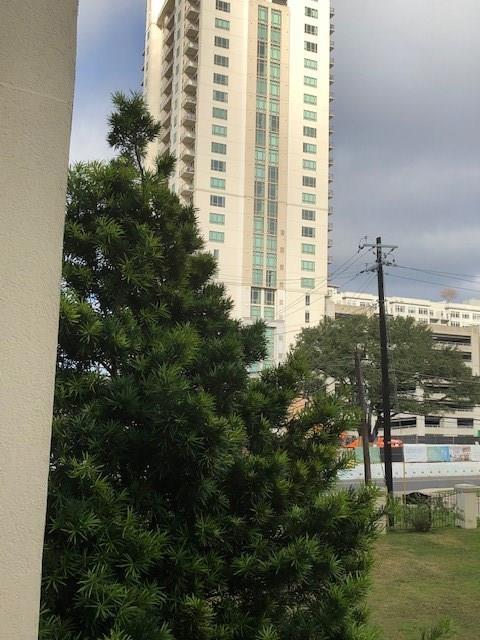 40 N Interstate 35 # 2A2, Austin, TX 78701