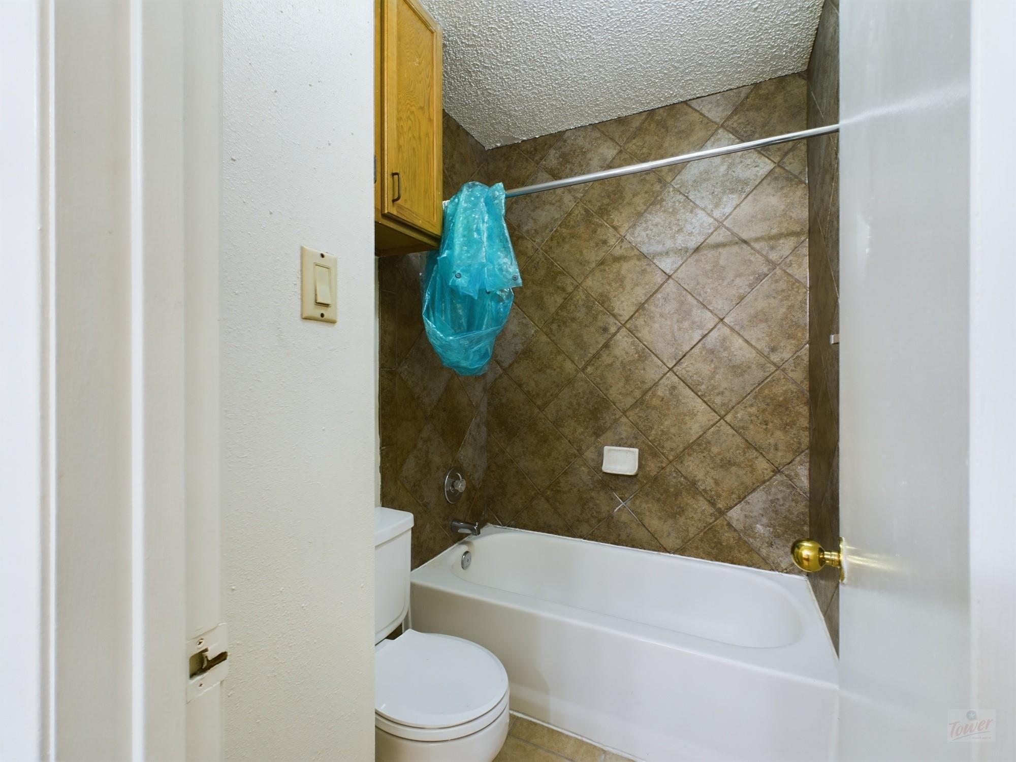 2210 Pearl St # 306, Austin, TX 78705