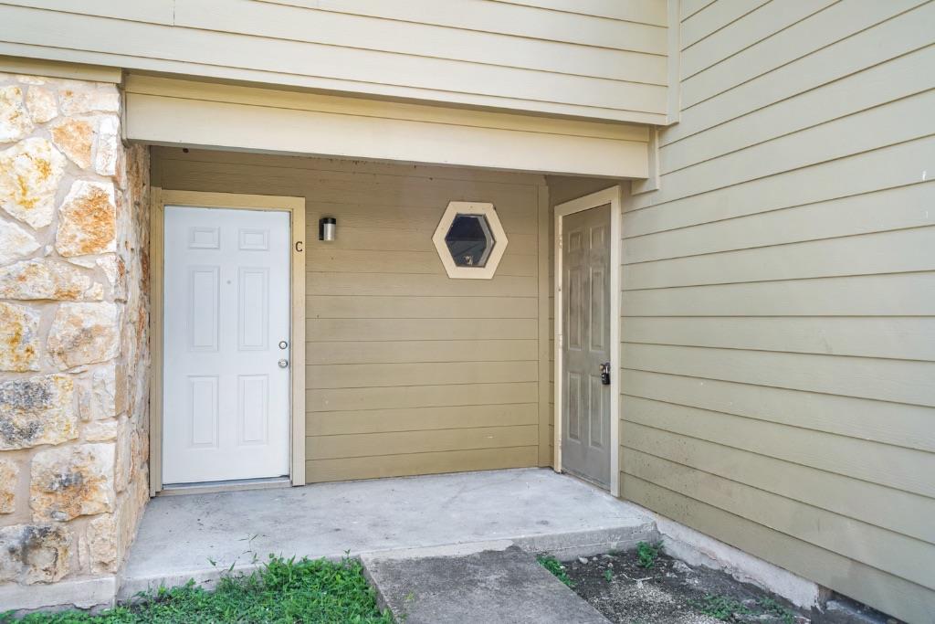 8703 Schick Rd # C, Austin, TX 78729