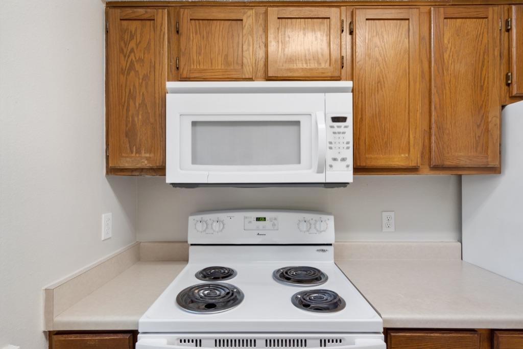 8703 Schick Rd # C, Austin, TX 78729