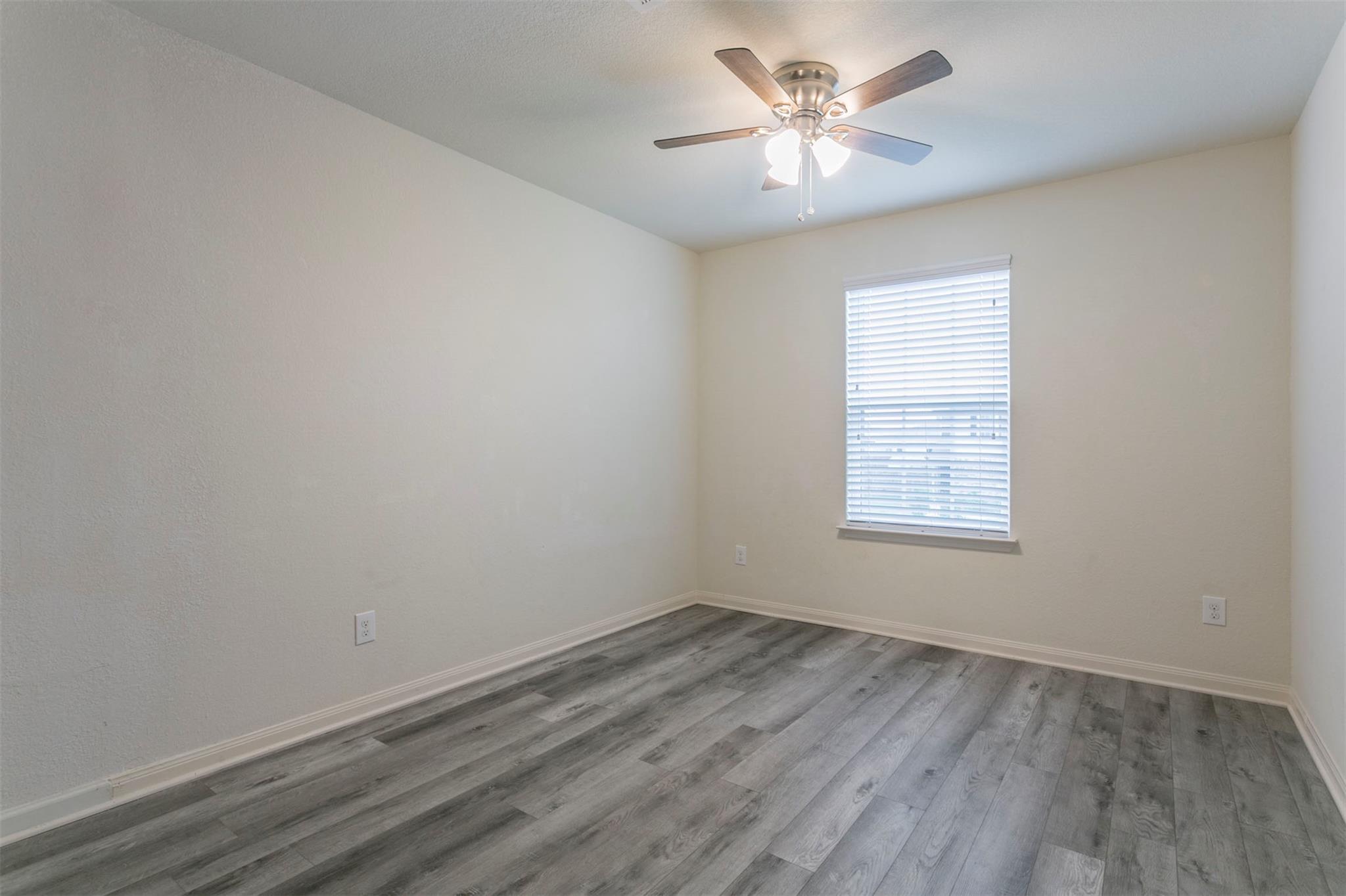 248 Koontz Loop, Jarrell, TX 76537