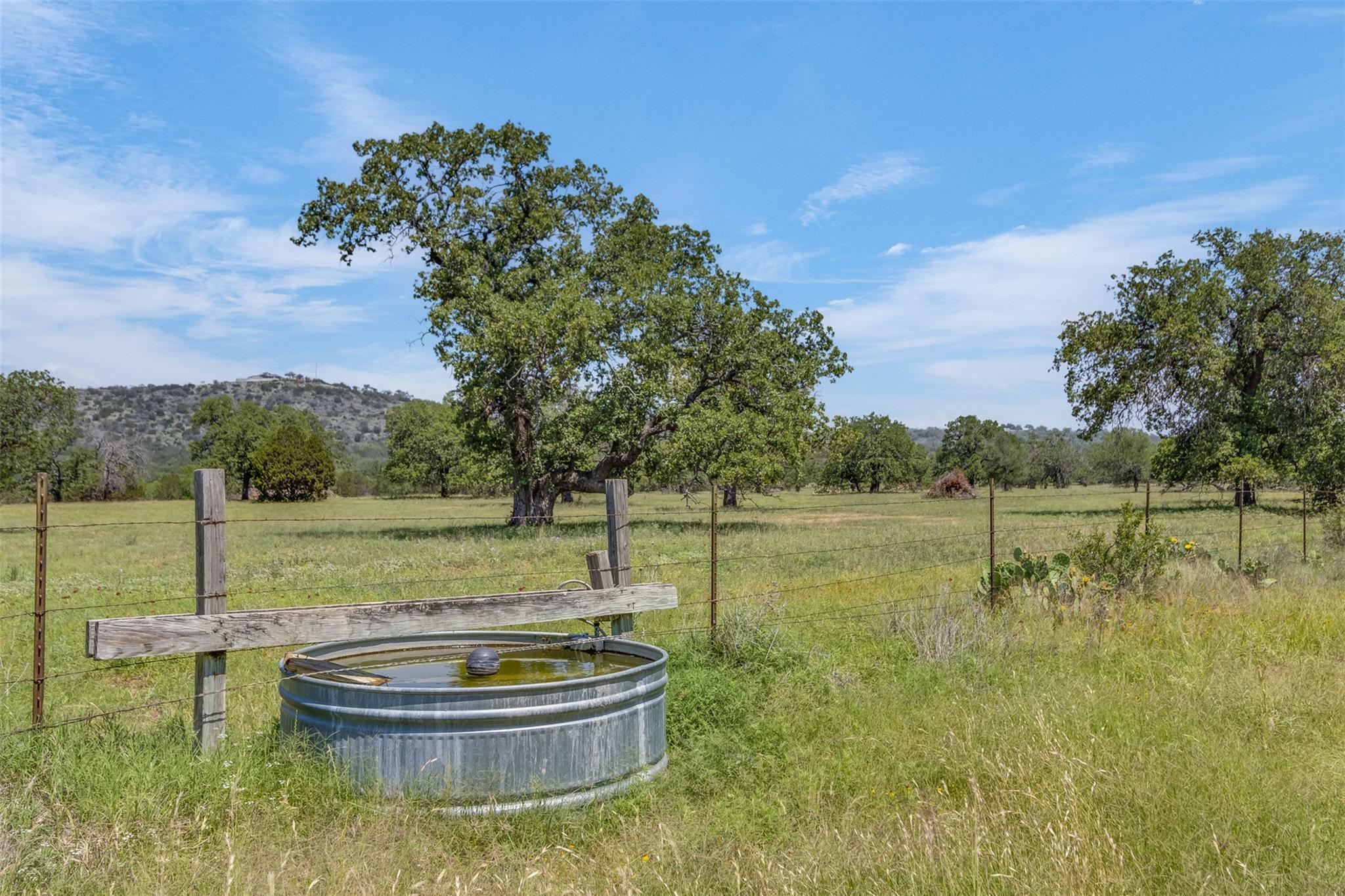 2607 Crider Rd, Marble Falls, TX 78654