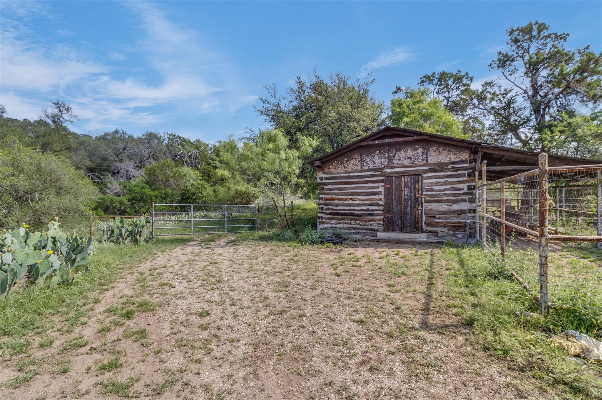 2607 Crider Rd, Marble Falls, TX 78654