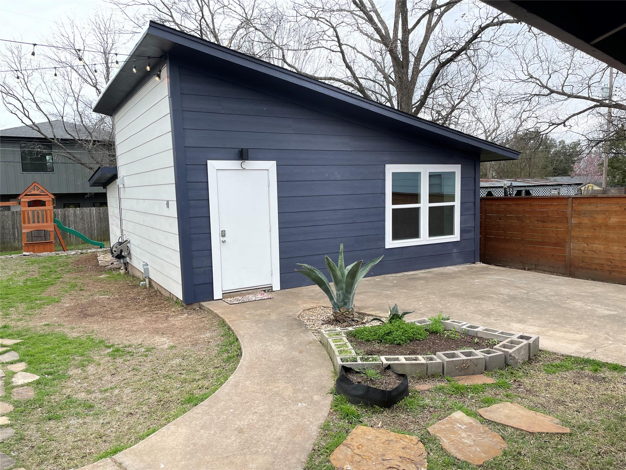 4619 Jinx Ave # c, Austin, TX 78745