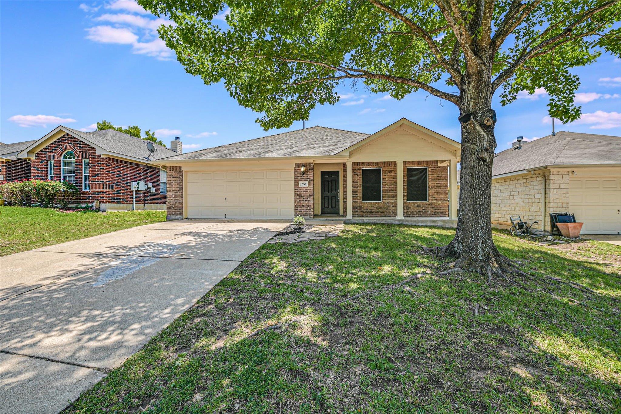 220 Chandler Crossing Trl, Round Rock, TX 78665