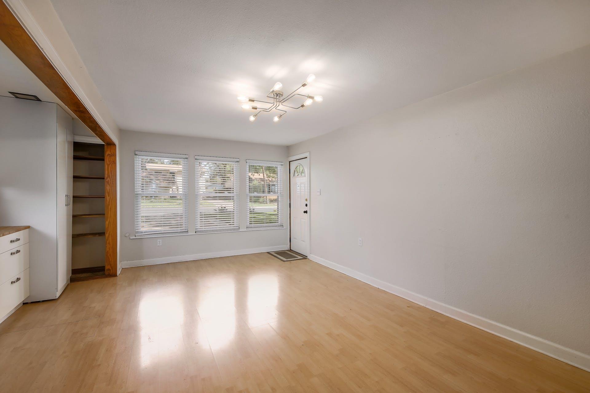 1915 Cullen Ave, Austin, TX 78757