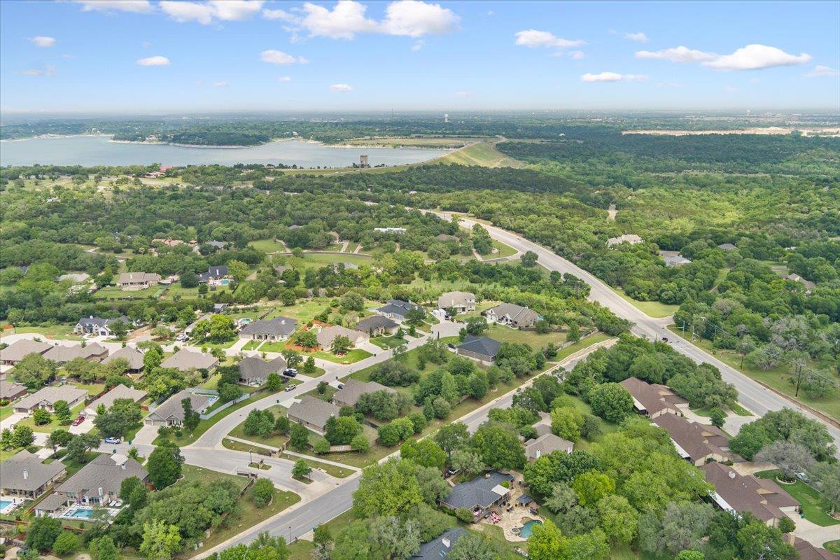 2308 Limestone Ct, Belton, TX 76513