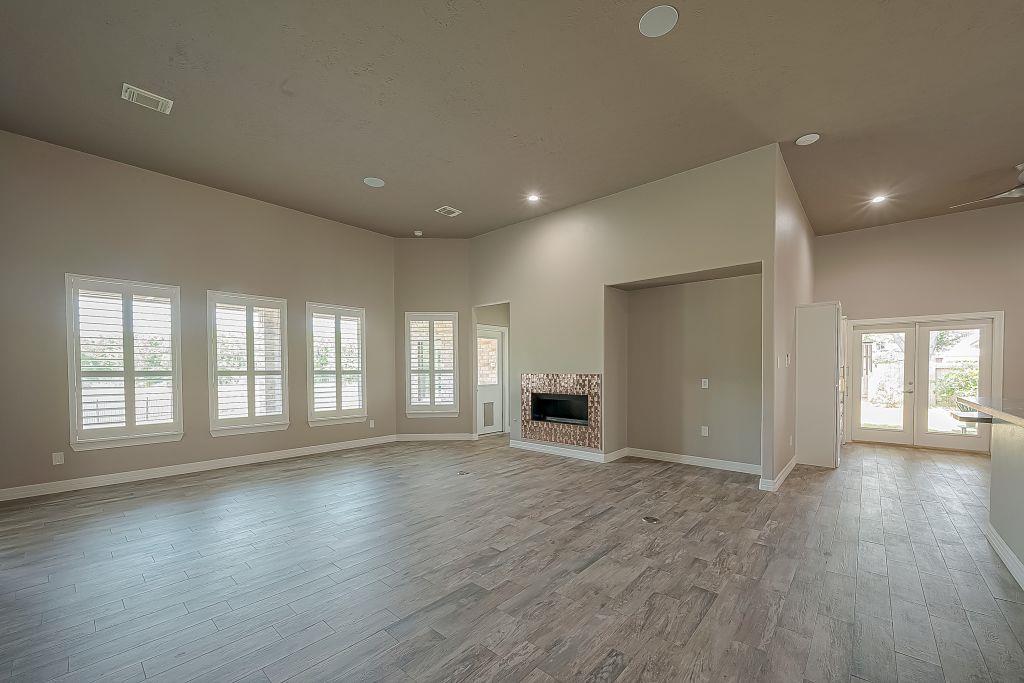 13403 Lakemeade Ct, Sugar Land, TX 77498
