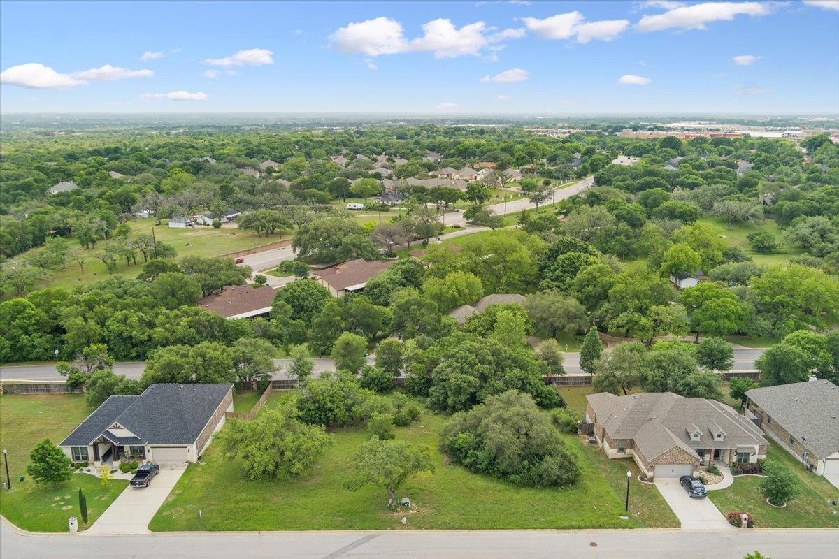 2320 Limestone Ct, Belton, TX 76513