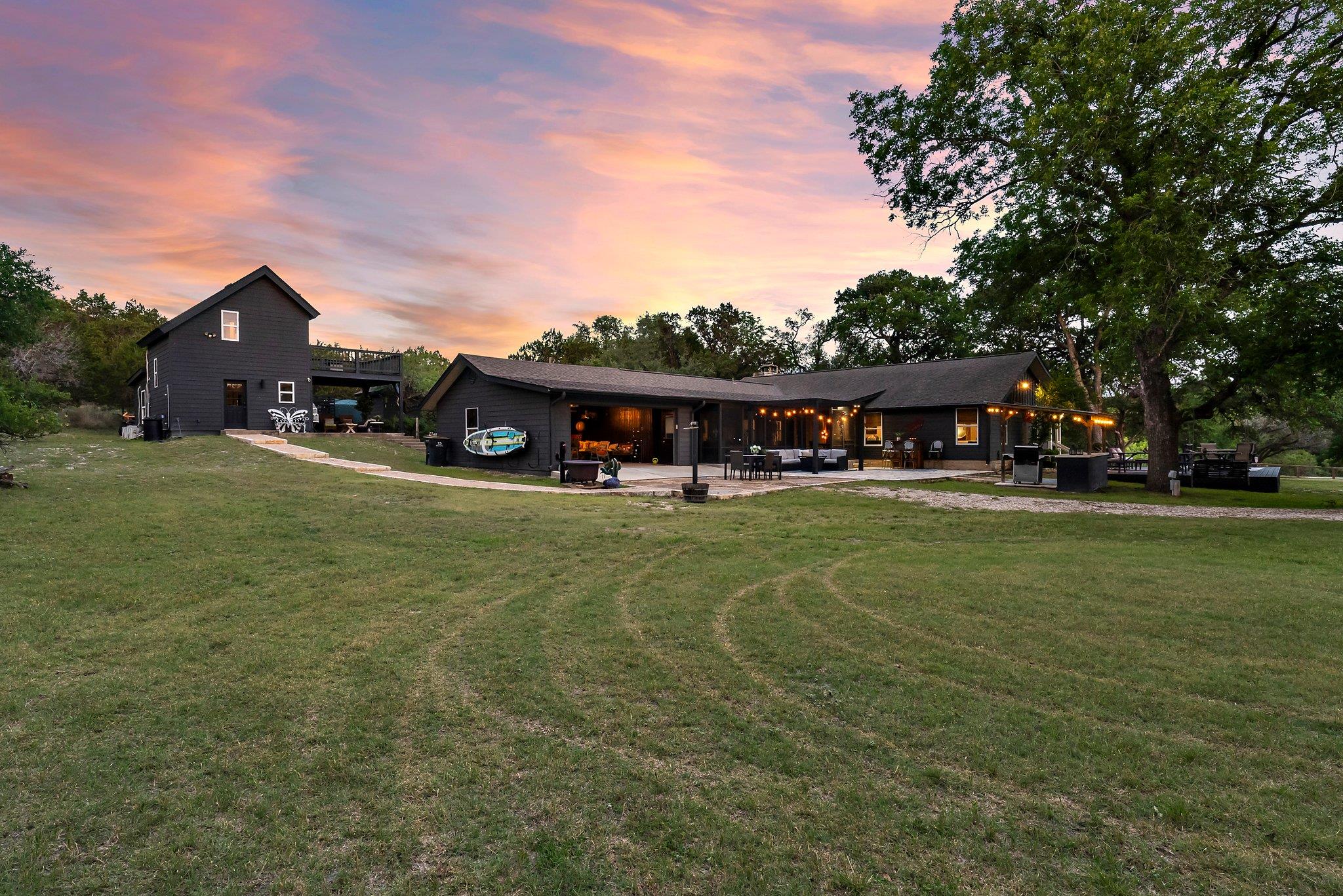 2800 River Rd, Wimberley, TX 78676