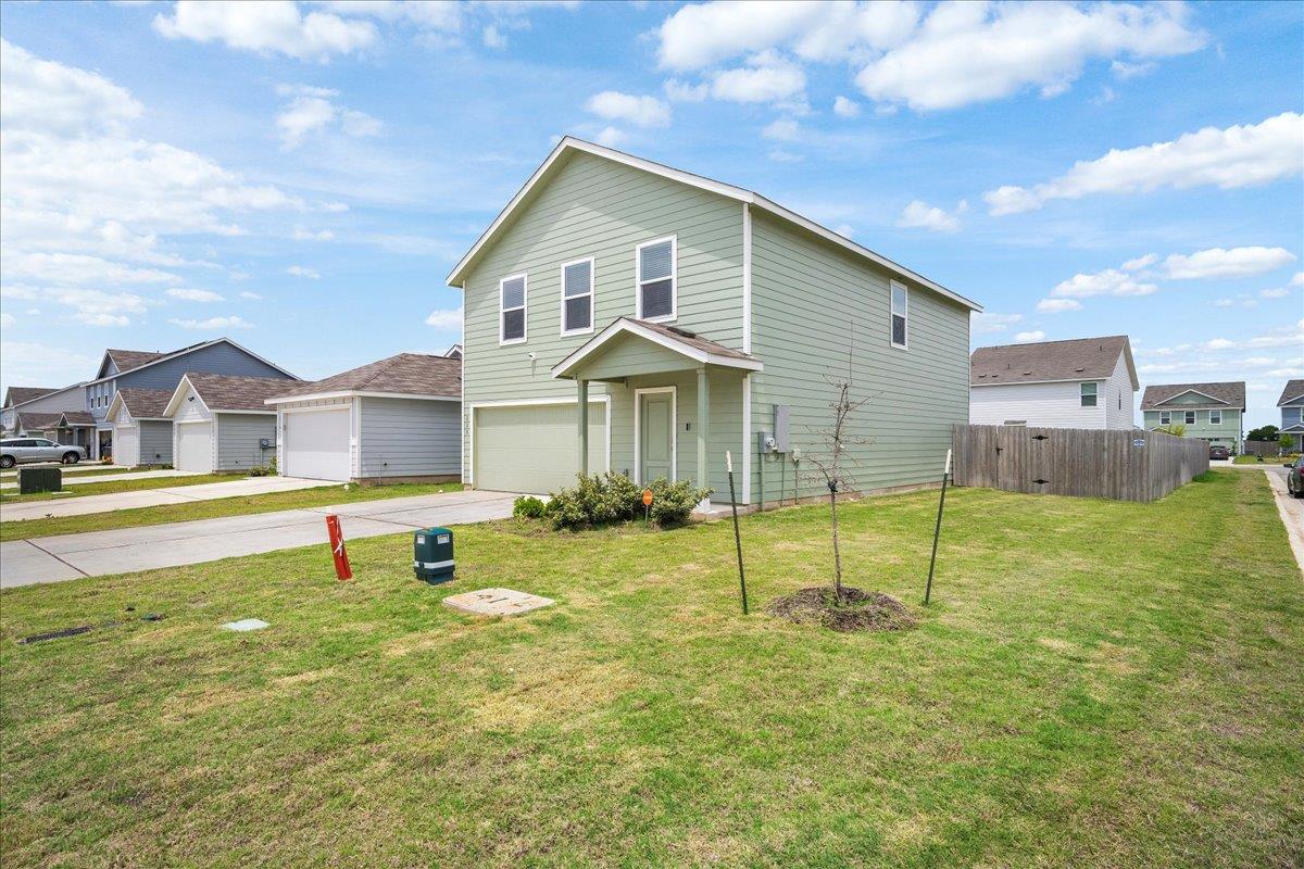 220 California Bnd, Jarrell, TX 76537
