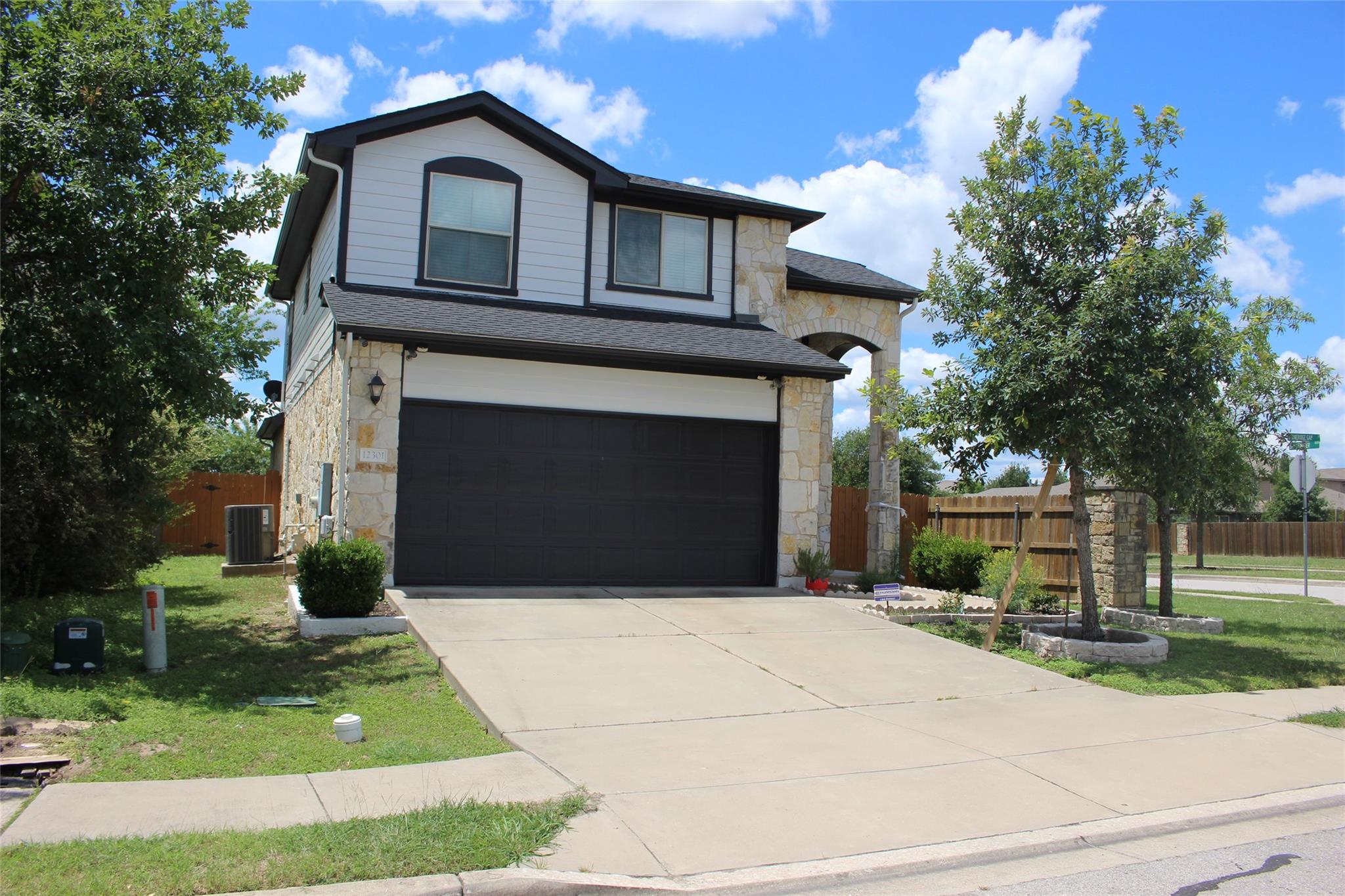 12301 Stoneridge Gap Ln, Manor, TX 78653