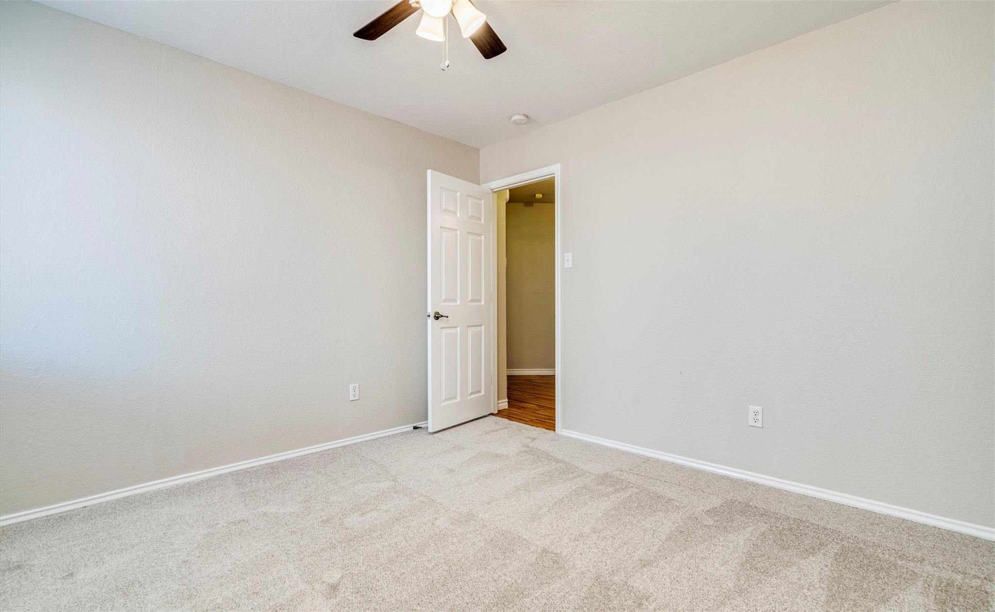 2901 Rainy River Dr, Leander, TX 78641