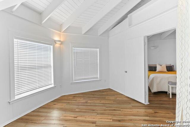 1433 Riviera Dr, Canyon Lake, TX 78133