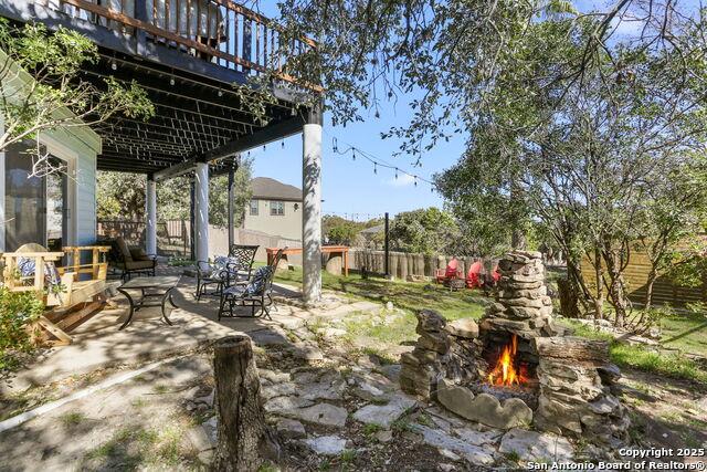 1433 Riviera Dr, Canyon Lake, TX 78133