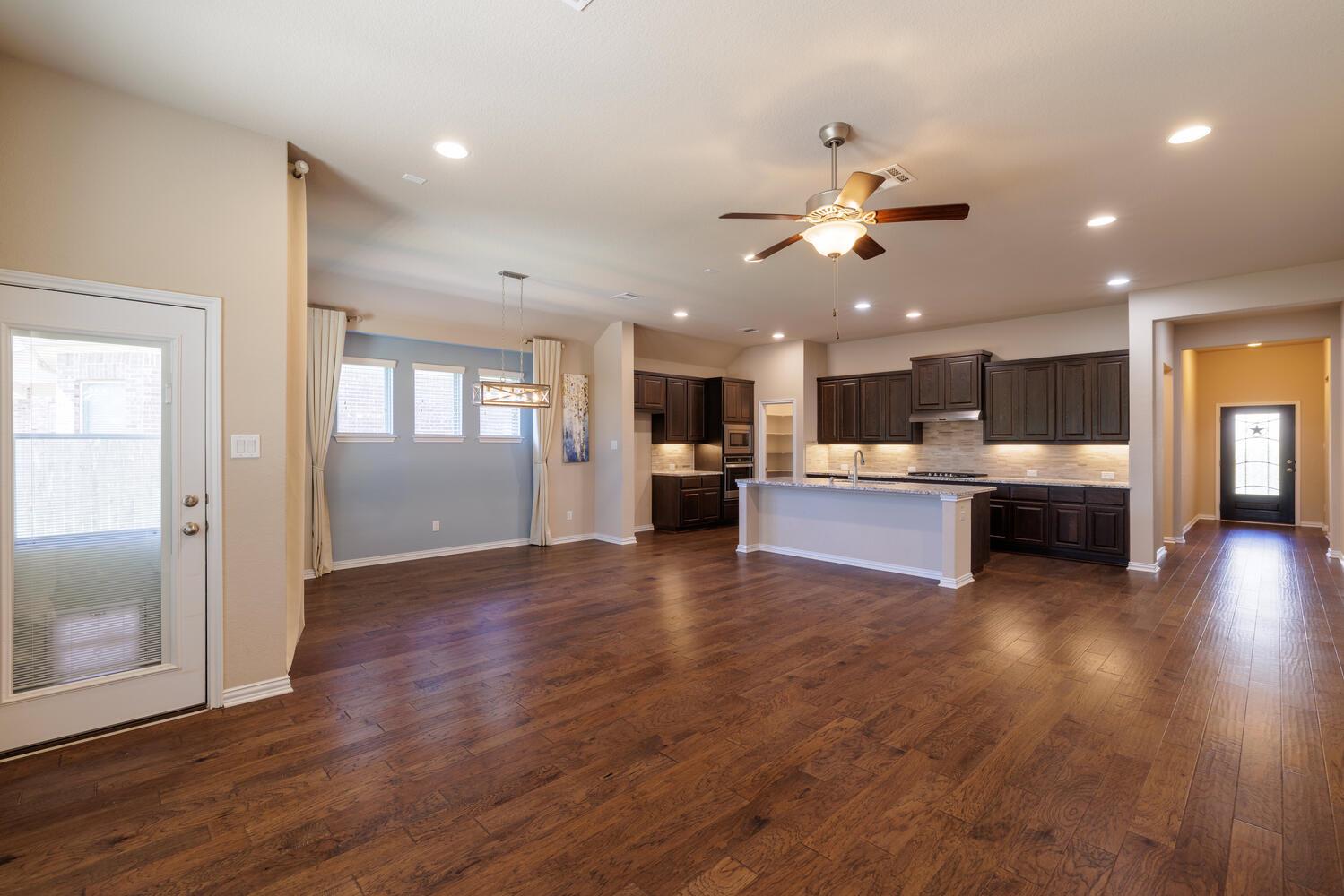 304 Leon Loop, Liberty Hill, TX 78642