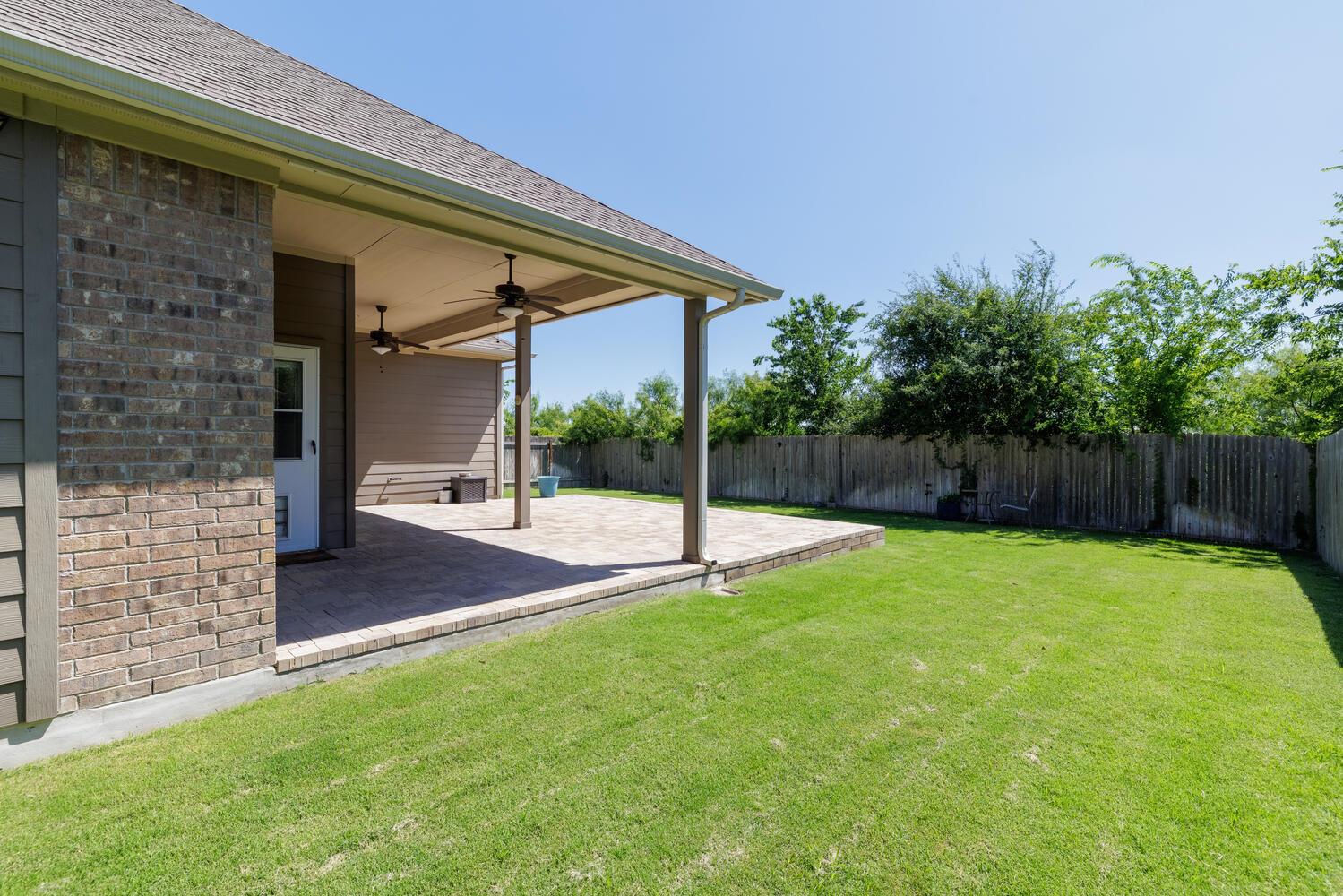 304 Leon Loop, Liberty Hill, TX 78642