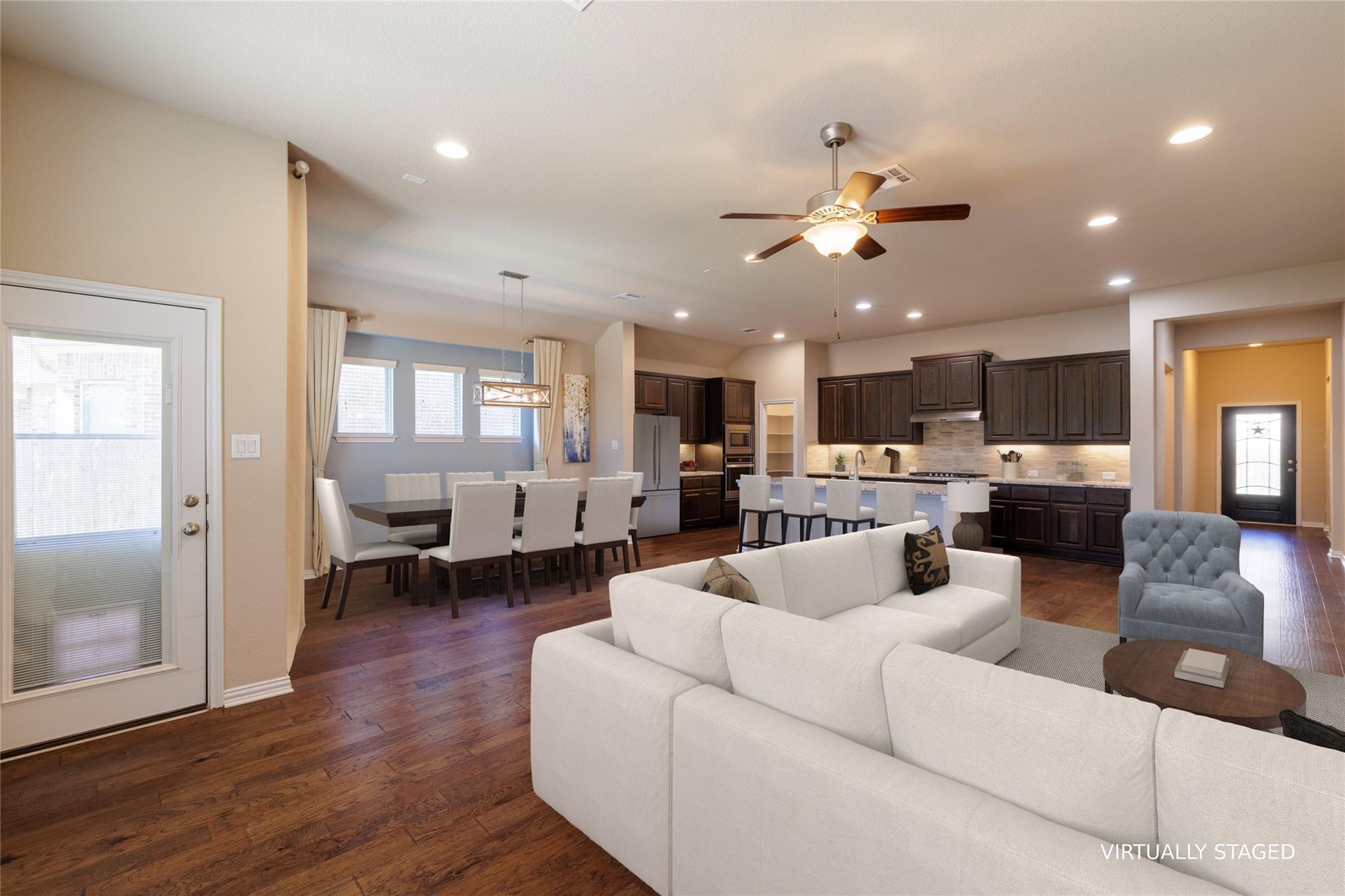 304 Leon Loop, Liberty Hill, TX 78642