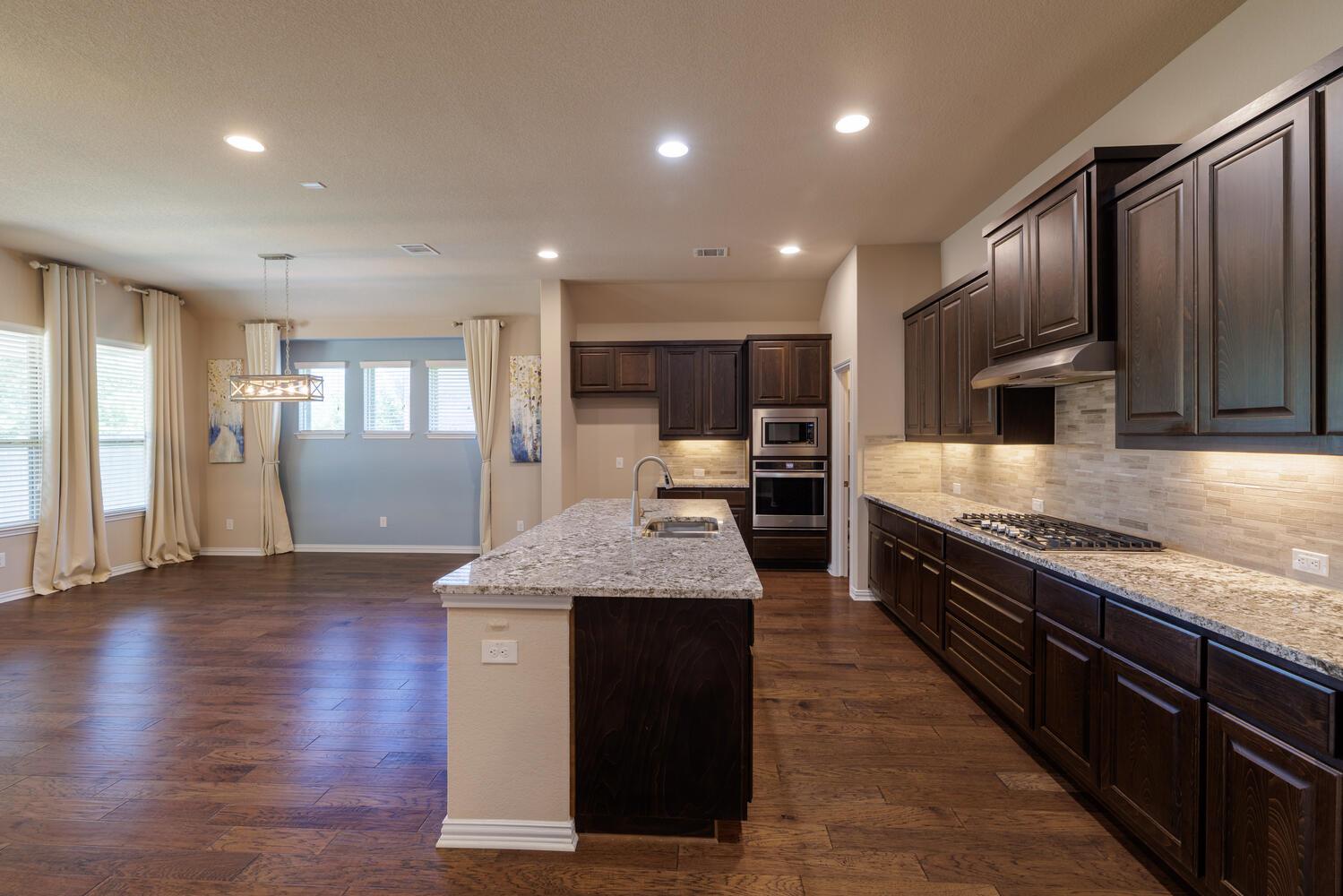 304 Leon Loop, Liberty Hill, TX 78642