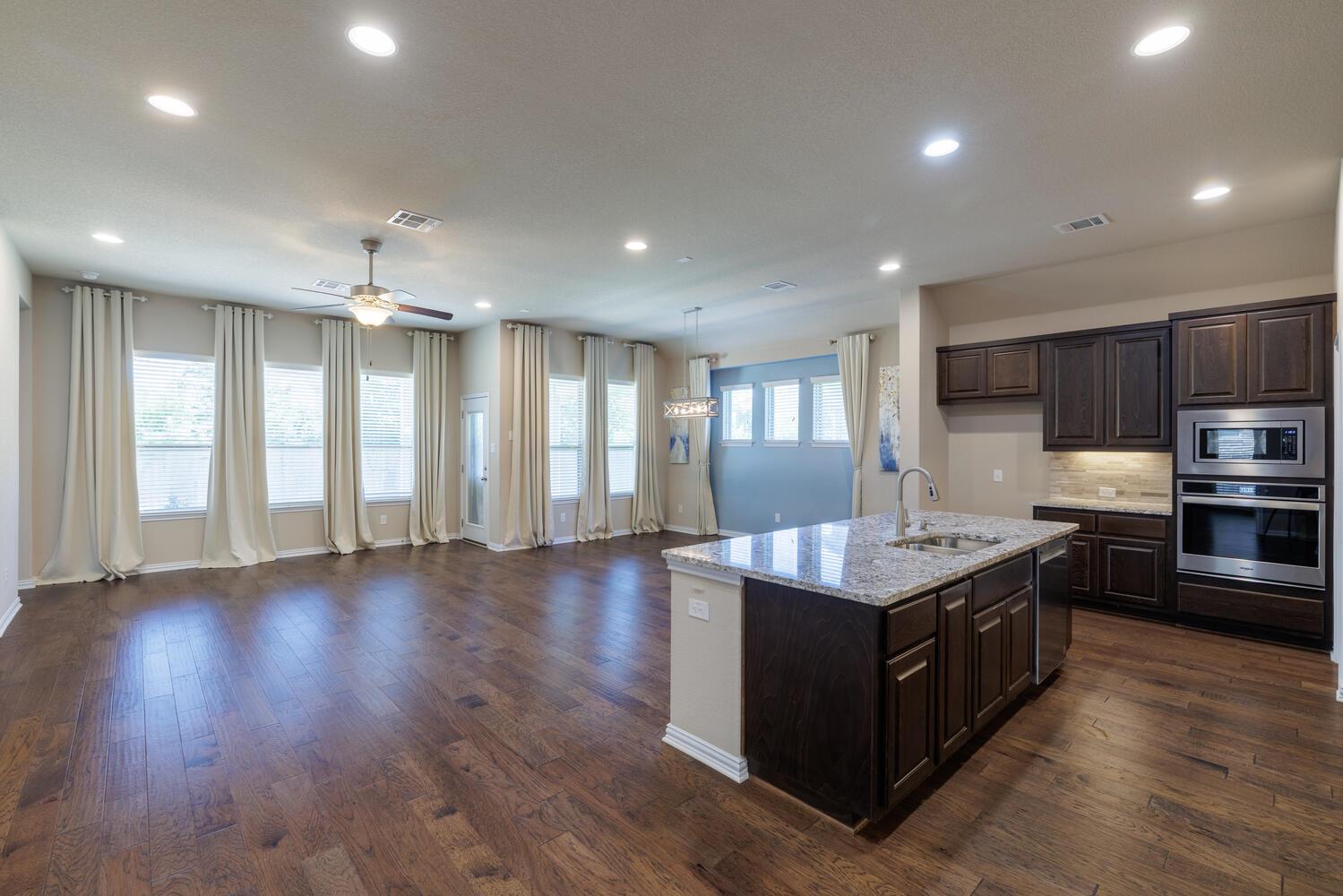 304 Leon Loop, Liberty Hill, TX 78642