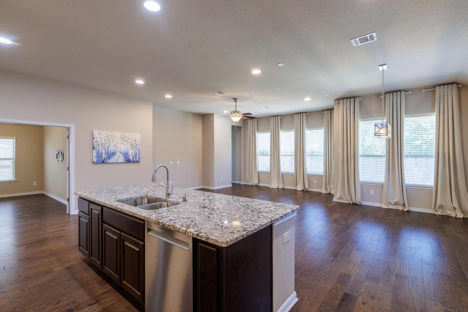 304 Leon Loop, Liberty Hill, TX 78642