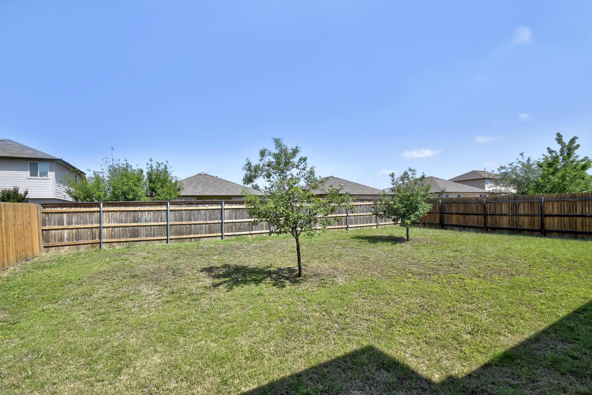 352 Voyager Cv, Kyle, TX 78640