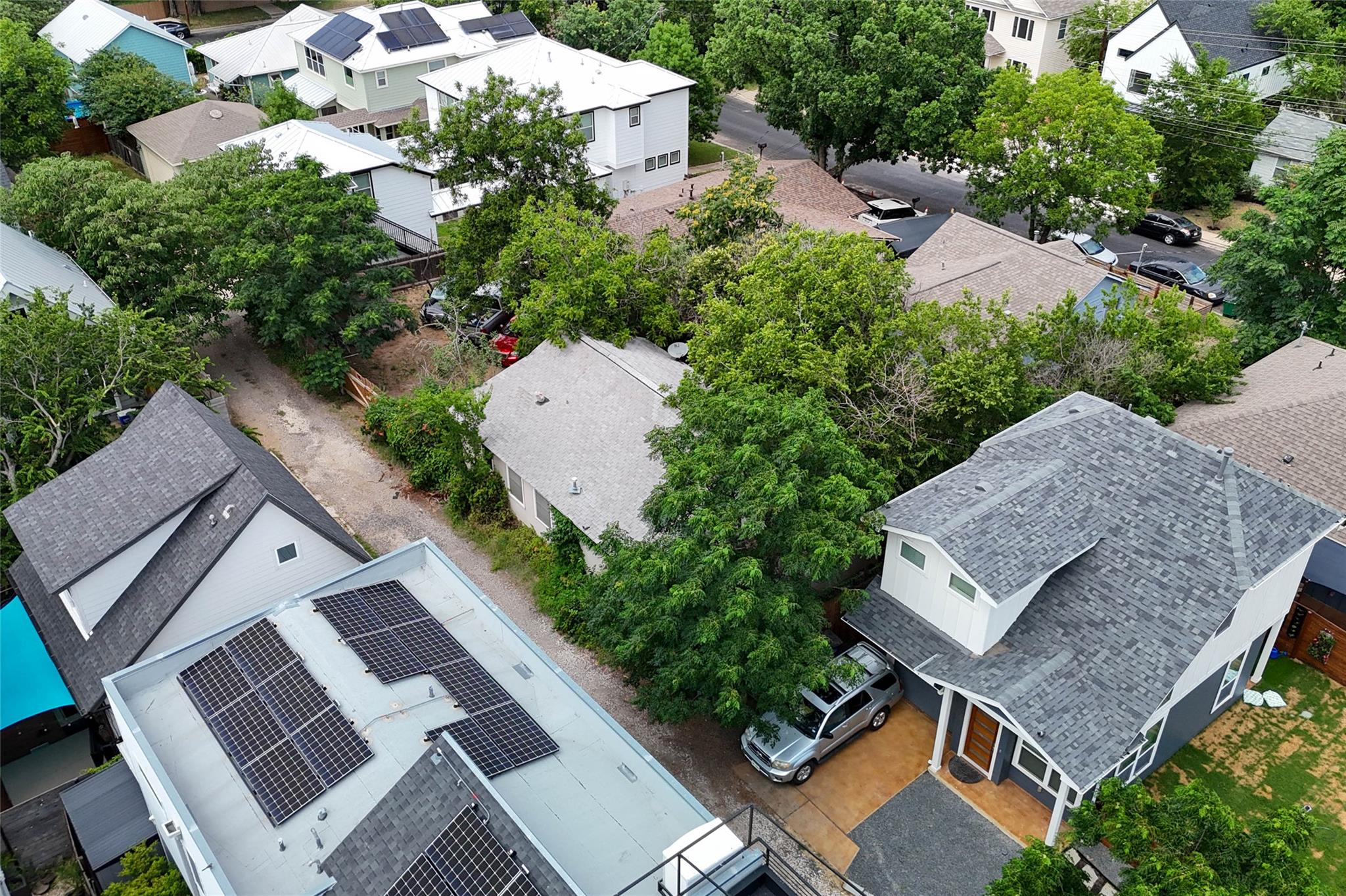 1302 Walnut Ave # 2, Austin, TX 78702