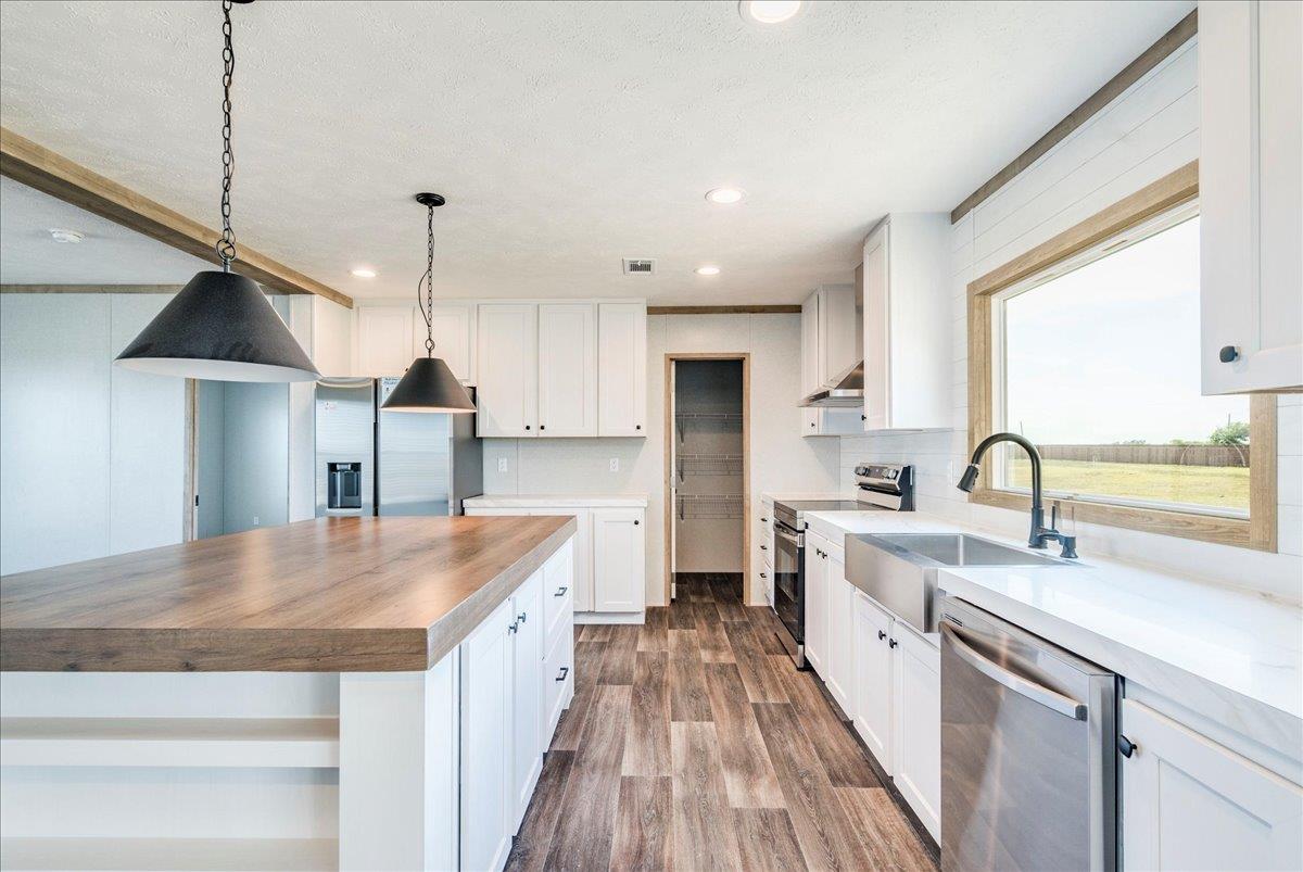 4912 Bronco Dr, San Marcos, TX 78666