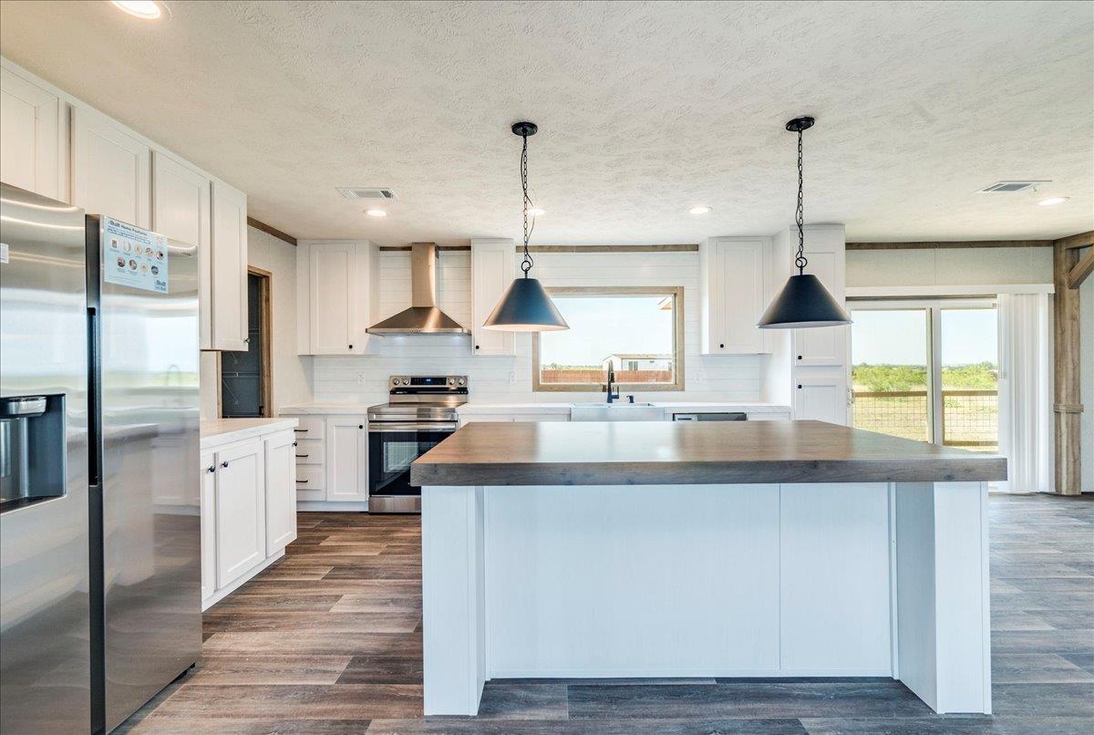 4912 Bronco Dr, San Marcos, TX 78666