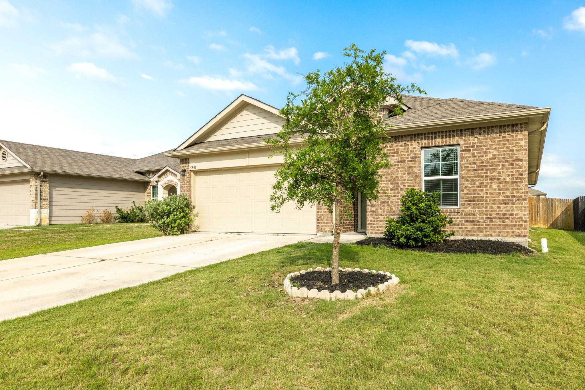 5809 Brampton Ln, Austin, TX 78724